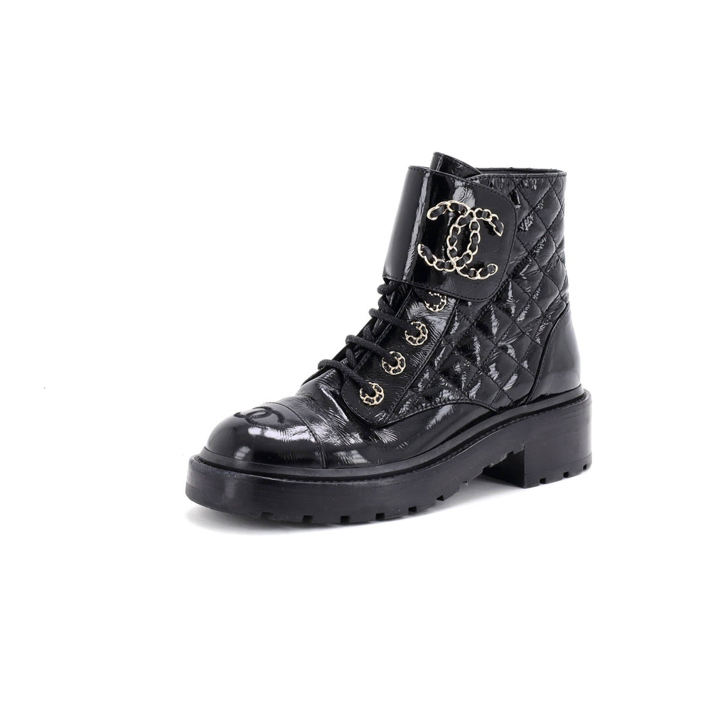 Women's Chain CC Cap Toe Lace Up Combat Boots Quilted Shiny Calfskin