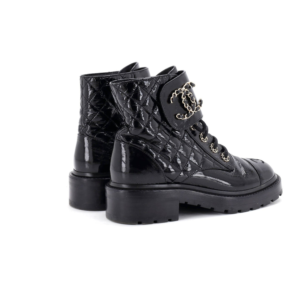 Women's Chain CC Cap Toe Lace Up Combat Boots Quilted Shiny Calfskin