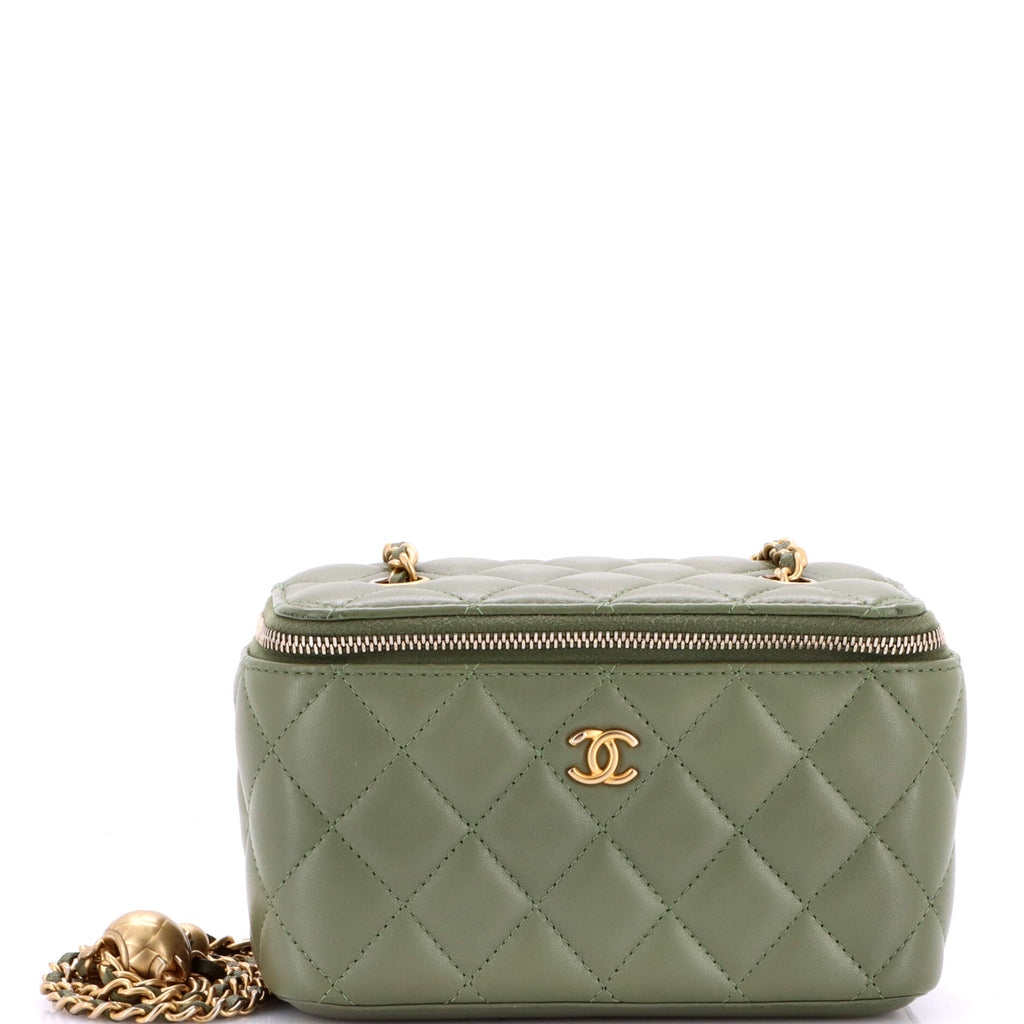 Pearl Crush Vanity Case with Chain Quilted Lambskin Small