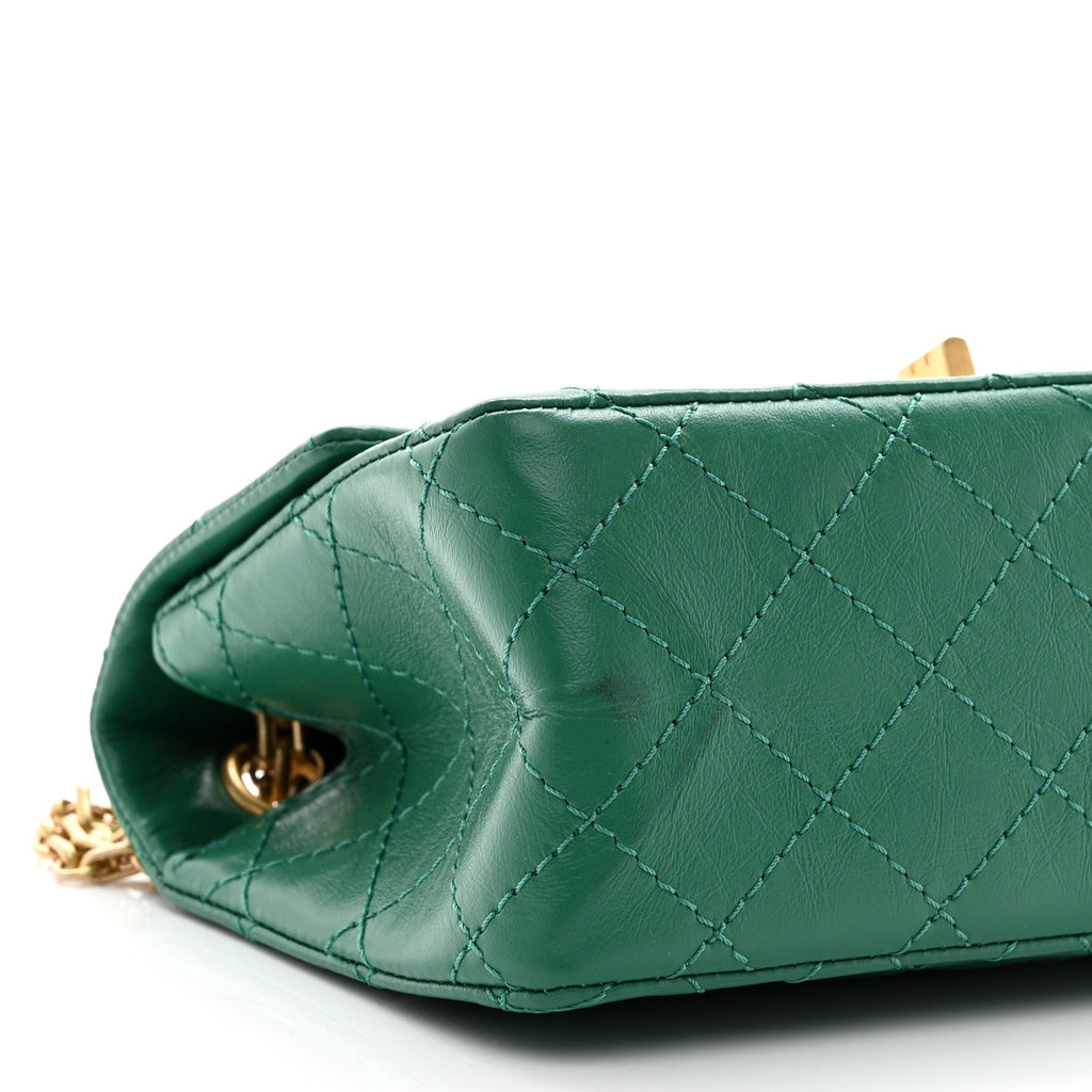 Aged Calfskin Quilted 2.55 Reissue Mini Flap Green
