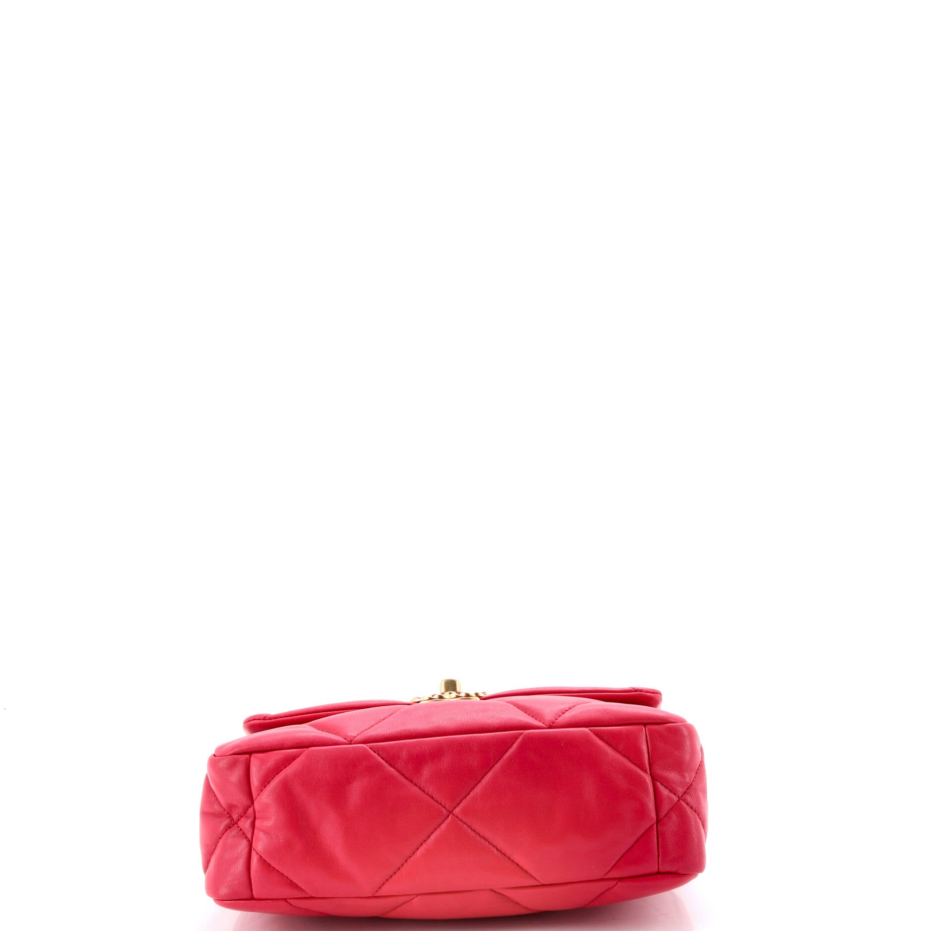 19 Flap Bag Quilted Leather Medium