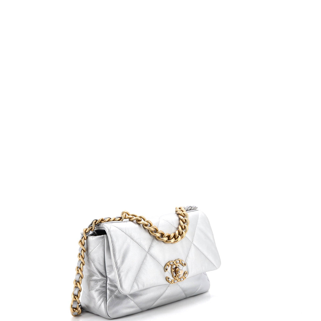 19 Flap Bag Quilted Leather Medium