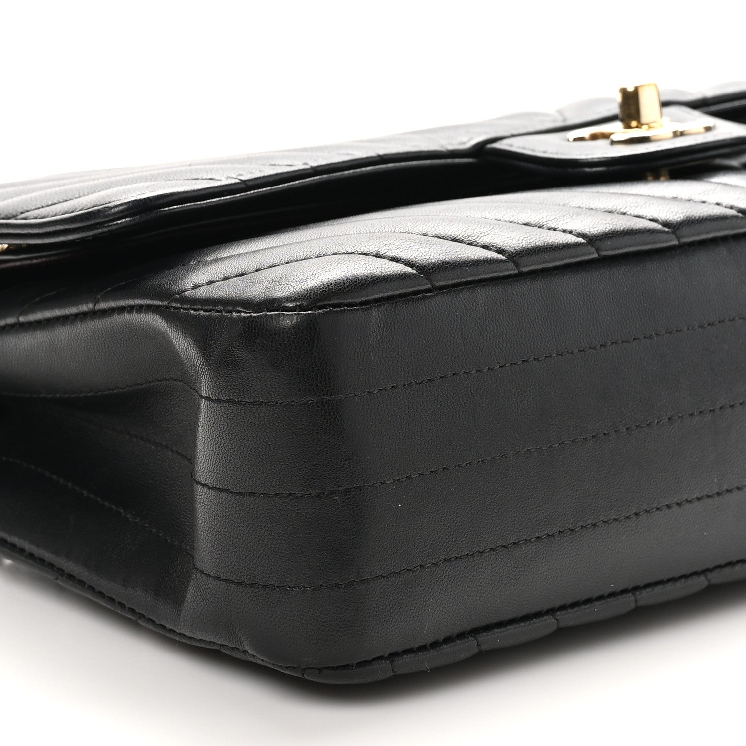 Lambskin Chevron Quilted Medium Double Flap Black