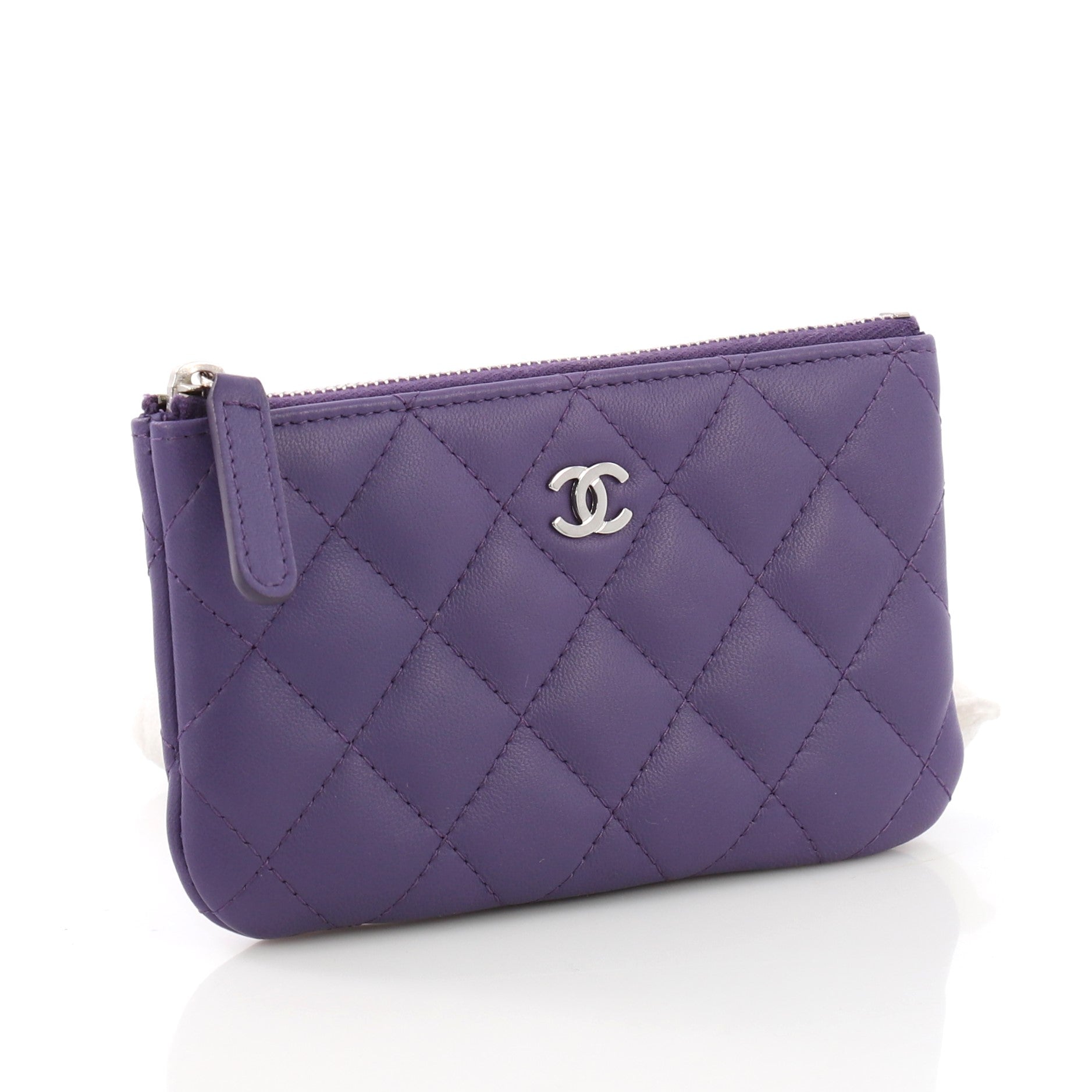 Classic O Case Pouch Quilted Lambskin Mini