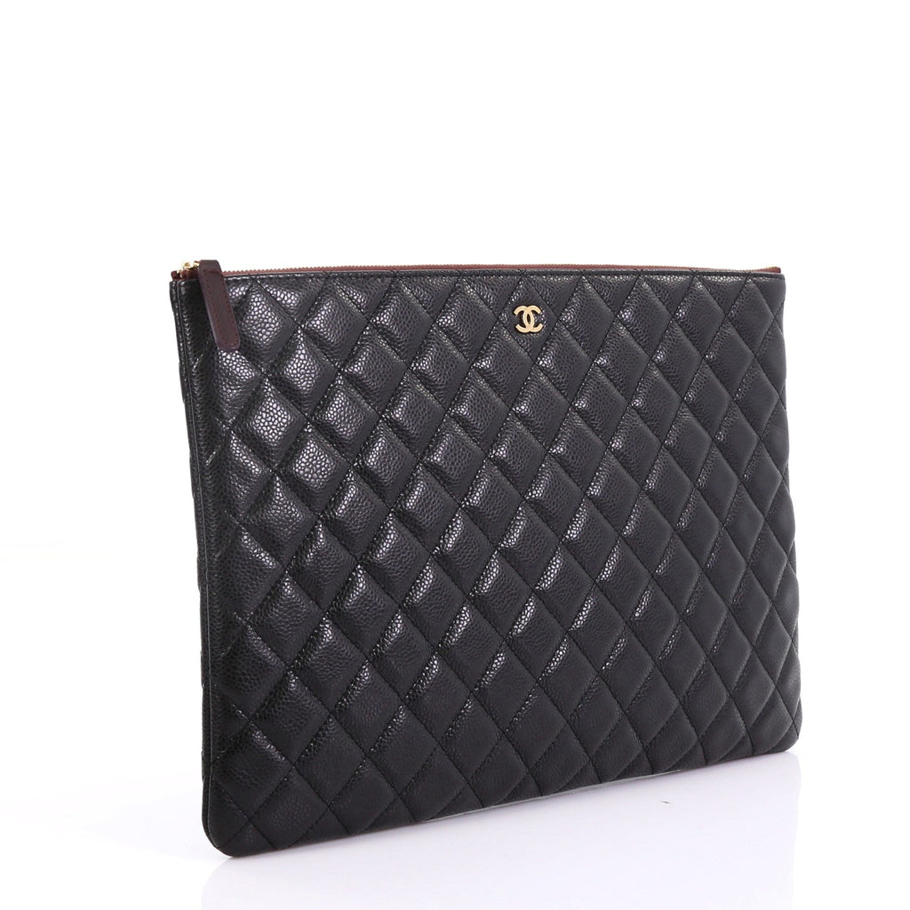 O Case Clutch Quilted Caviar Large