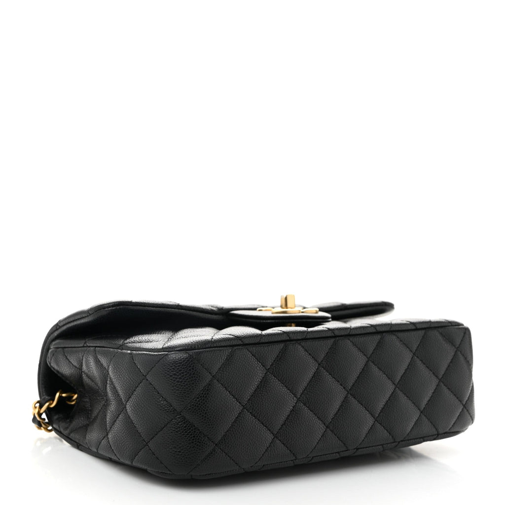 Caviar Quilted Small Handy CC Flap Black
