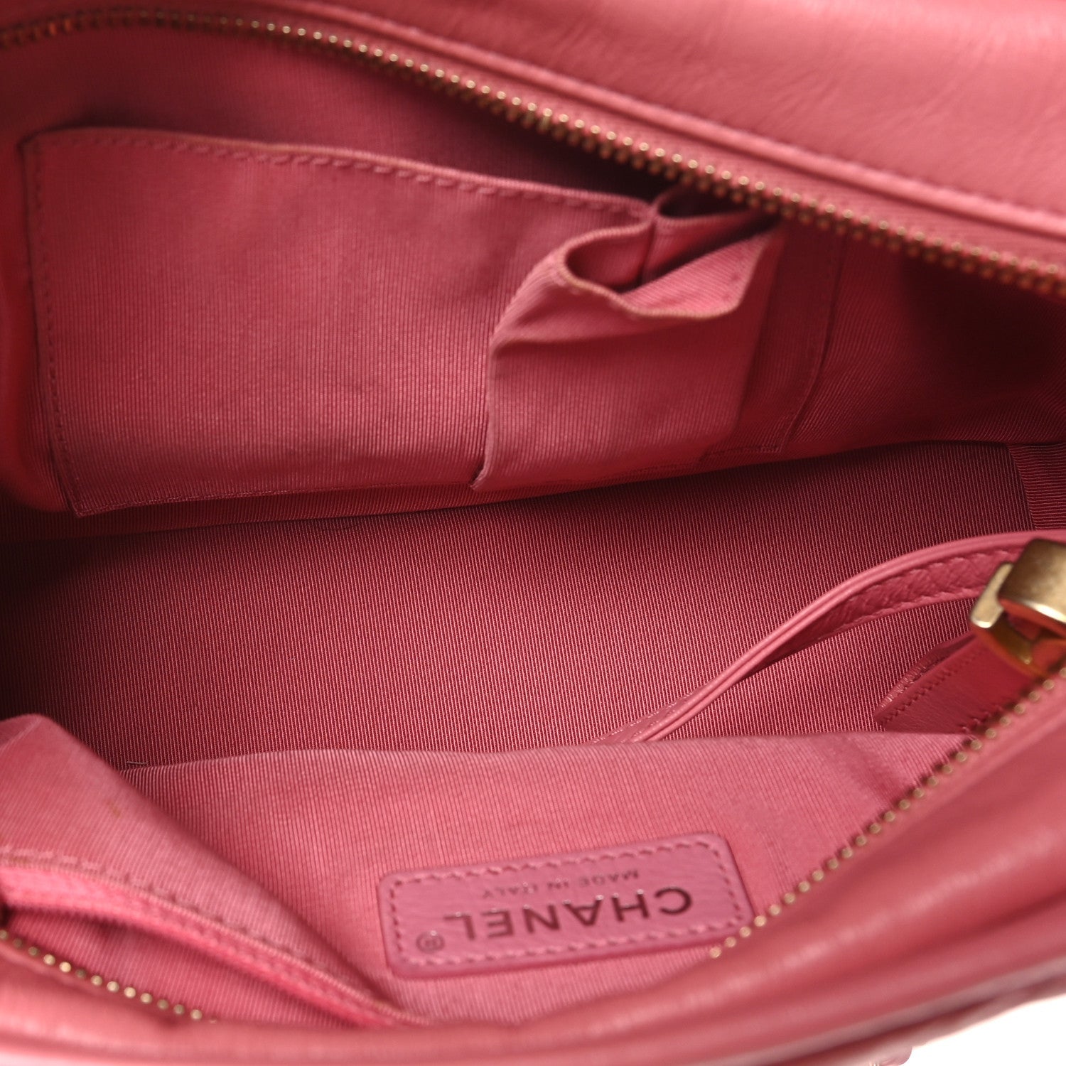 Aged Calfskin Quilted Medium Gabrielle Logo Hobo Rose