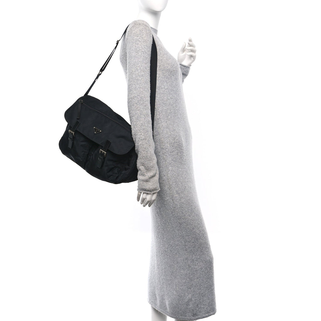 Tessuto Nylon Saffiano Vela Messenger Bag Black