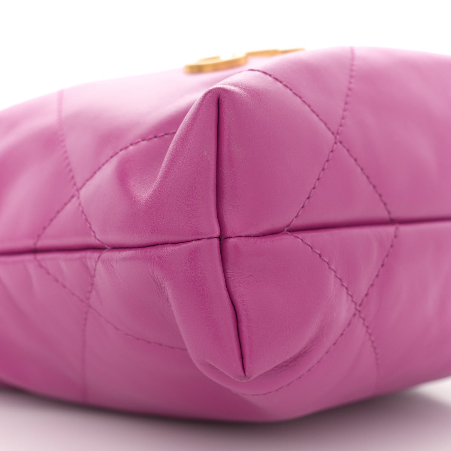 Shiny Calfskin Quilted Mini Chanel 22 Purple