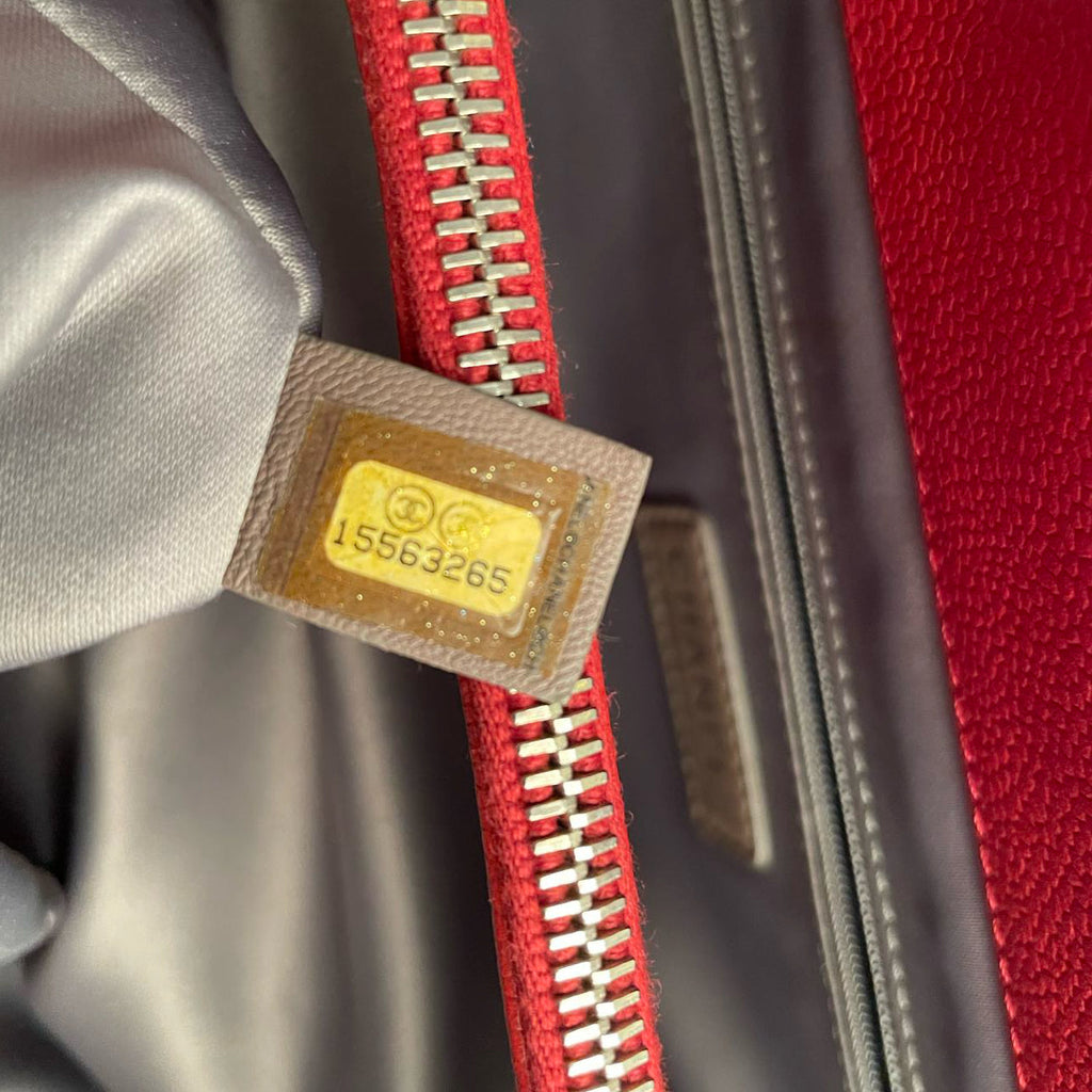 Chanel Red Large Grand Shopping Tote Red GST Bag in Caviar 2011-2012