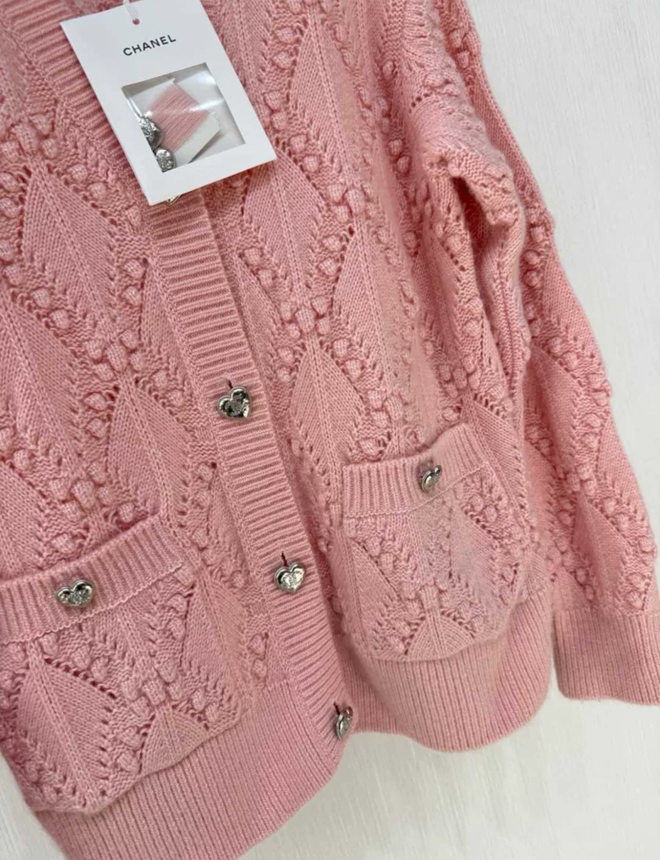 Chanel 21B pink cashmere igan