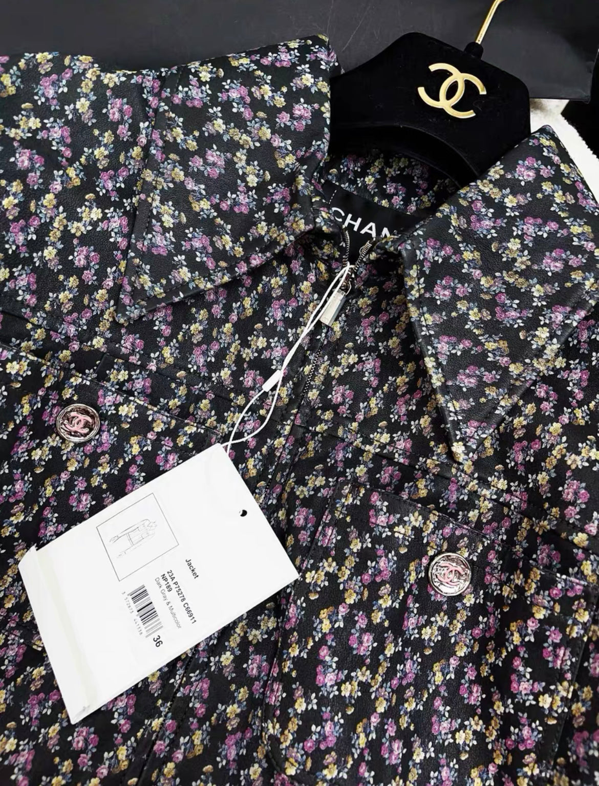 Chanel 23A Dark Gray & Multicolor Leather Jacket size 36