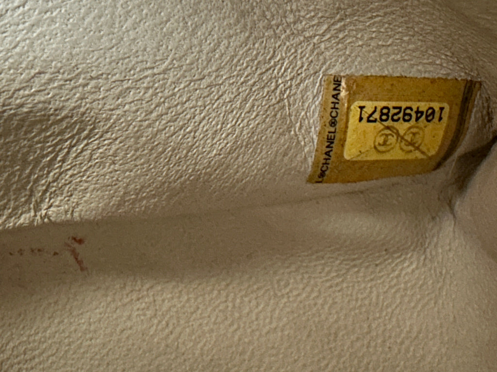 Chanel 2005 Peach Tweed Medium Classic Double Flap Bag