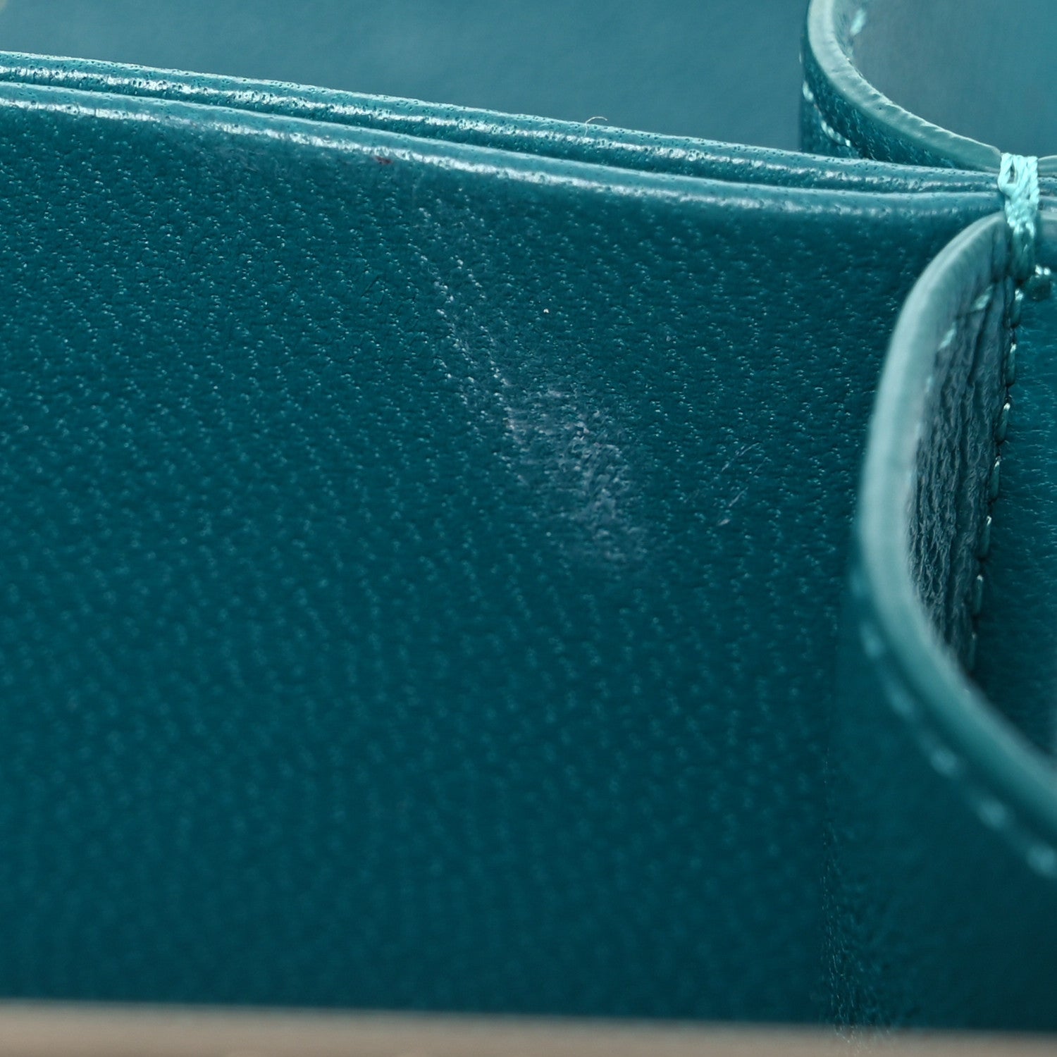 Lambskin Quilted Pearl CC Vanity Case Green