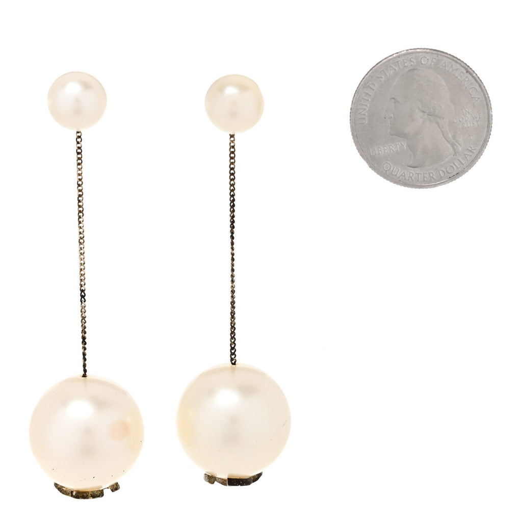 Pearl CC Chain Drop Earrings Gold