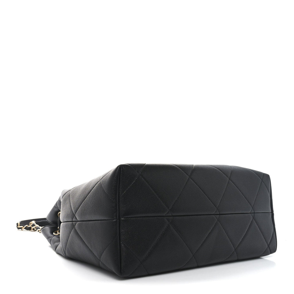 Caviar Quilted Large A Real Catch Shopping Bag Black