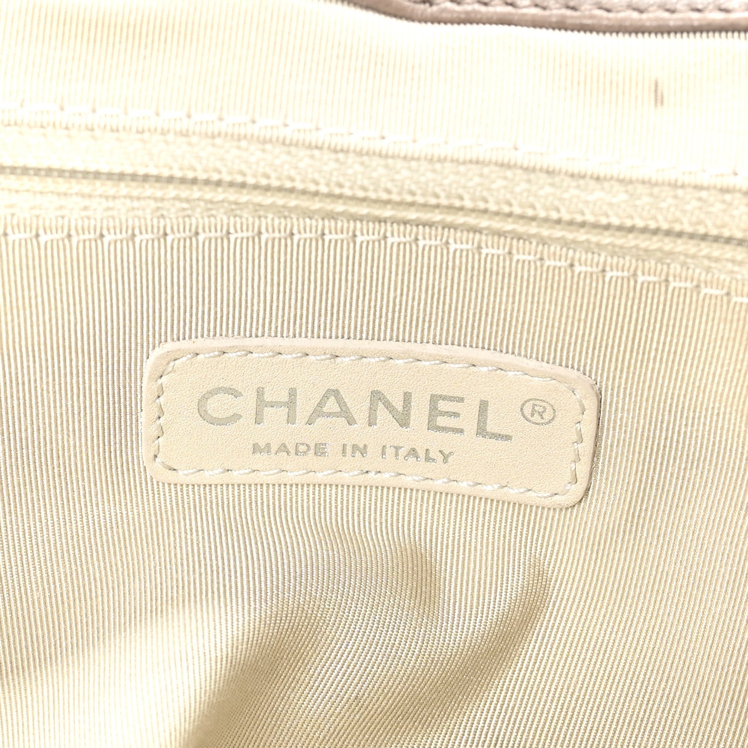 Washed Lambskin Quilted Medium Chain Around Messenger Taupe