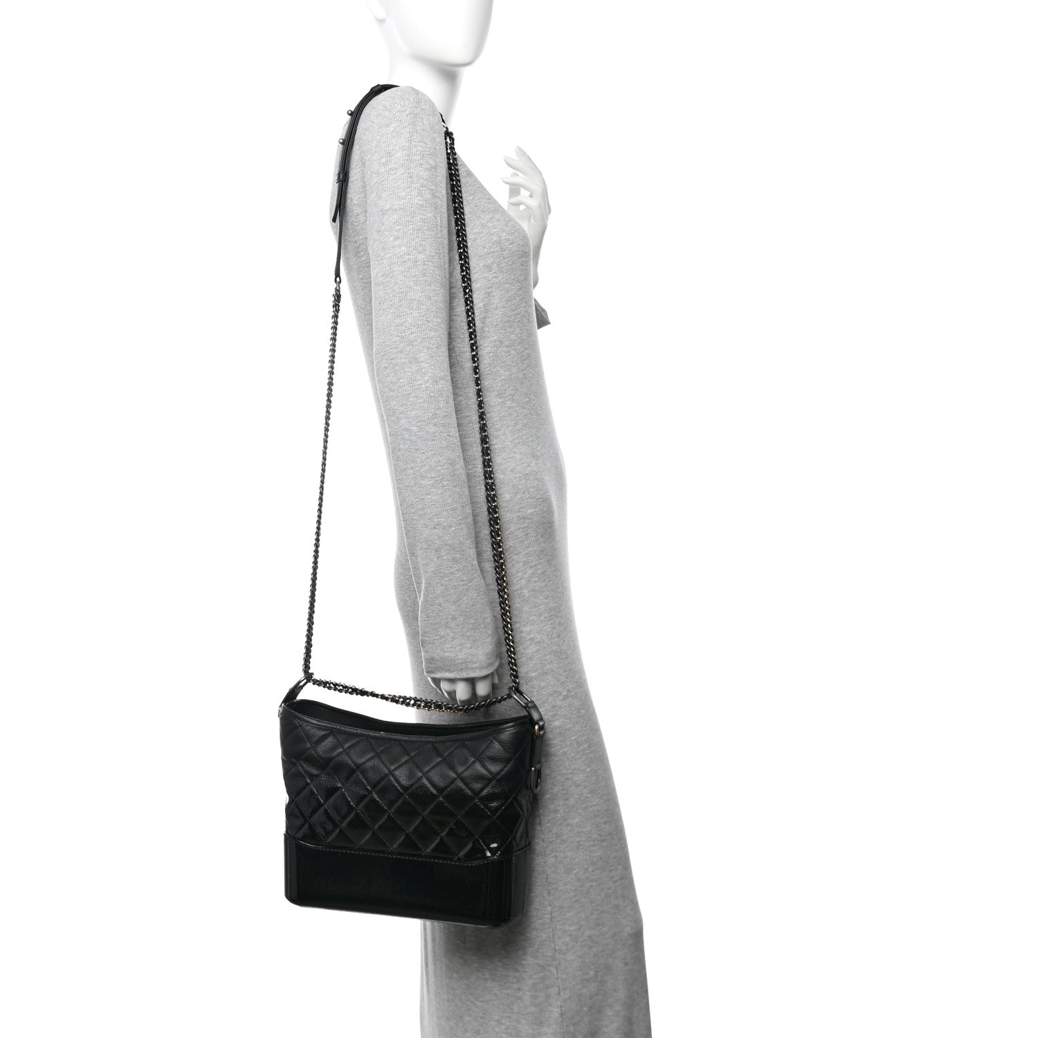Aged Calfskin Quilted Medium Gabrielle Hobo Black