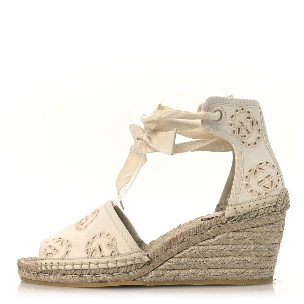 Canvas Damita GG Eyelet Espadrille Wedge Sandals 37 Ivory