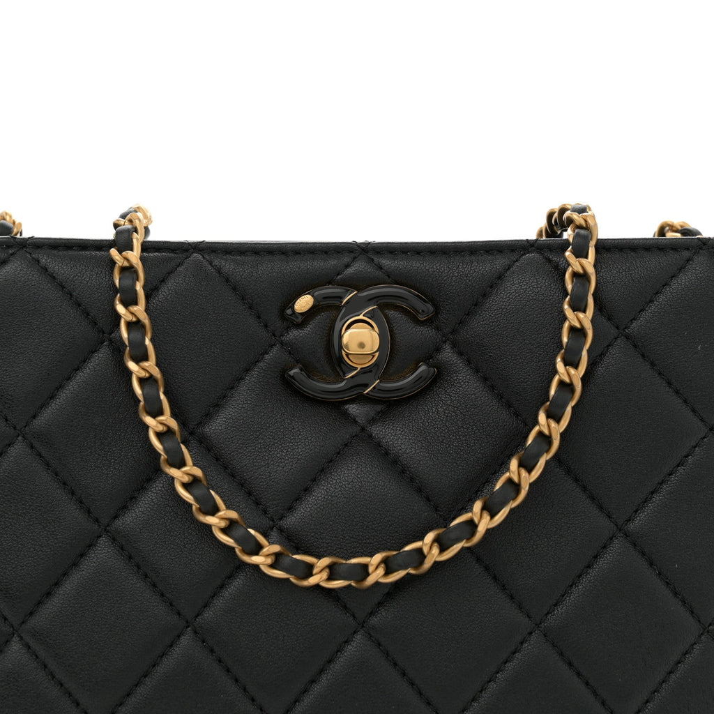 Shiny Lambskin Quilted Enamel CC Shoulder Bag Black