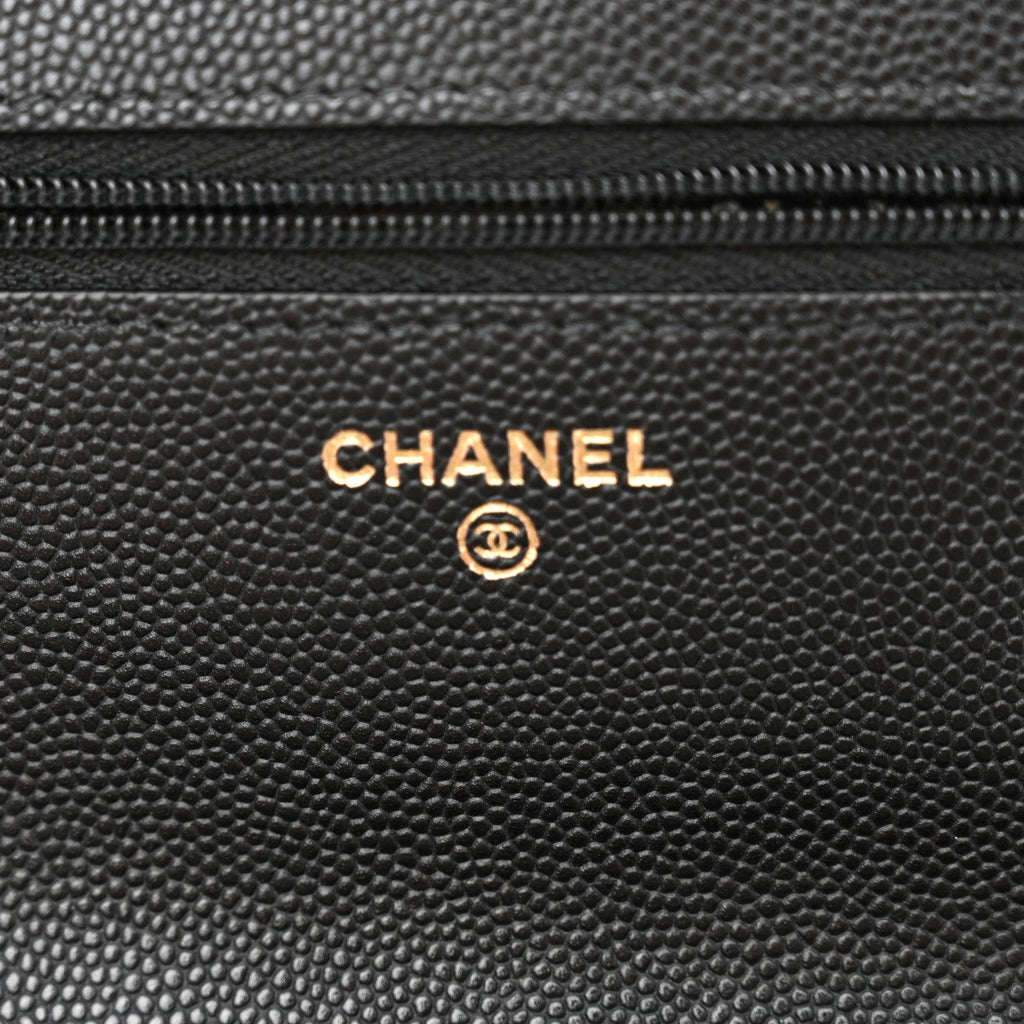 Caviar Quilted Striated CC Wallet On Chain WOC Black
