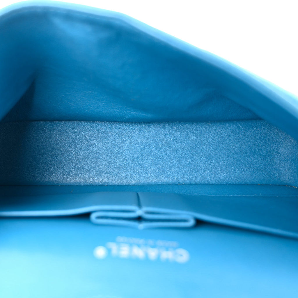 Iridescent Caviar Quilted Medium Double Flap Blue