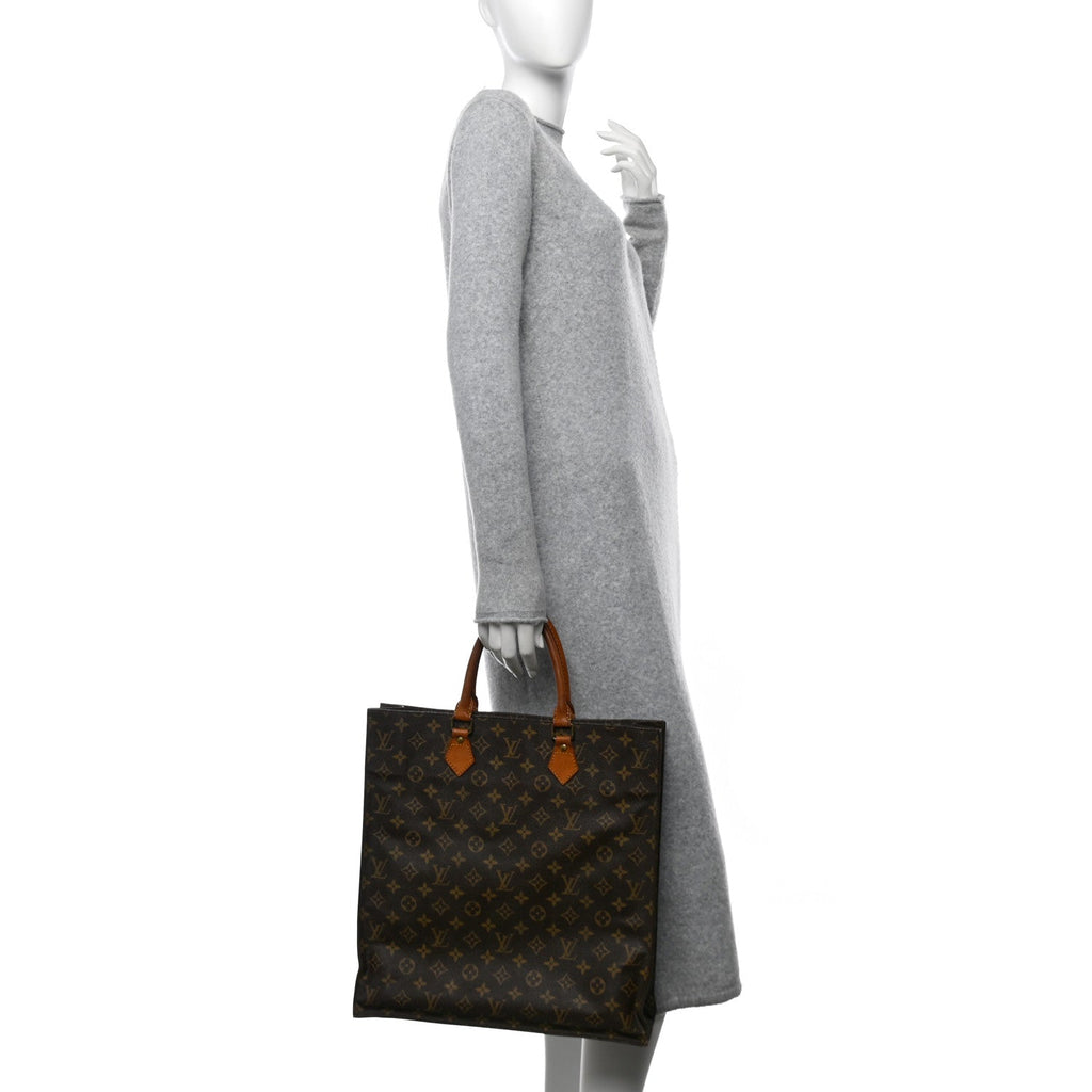 Monogram Sac Plat