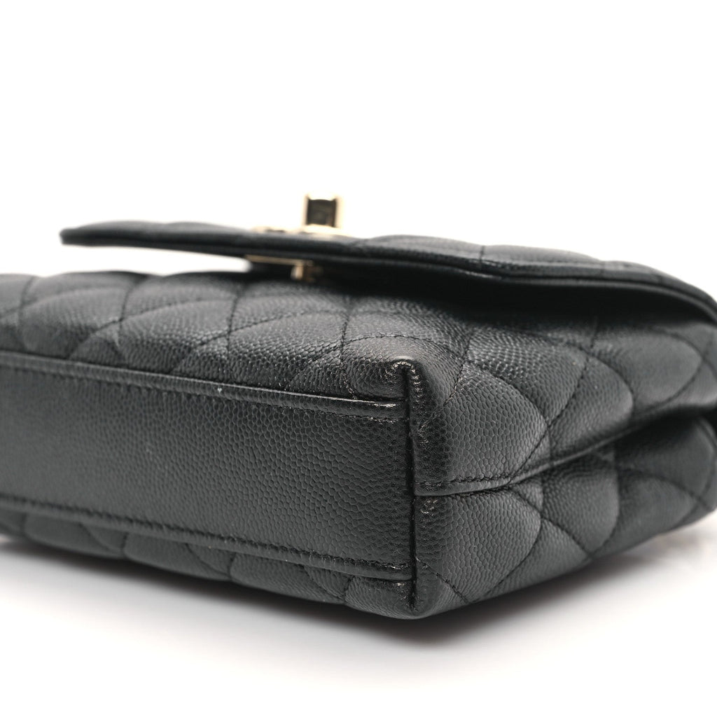 Caviar Quilted Coco Handle Clutch With Chain Black