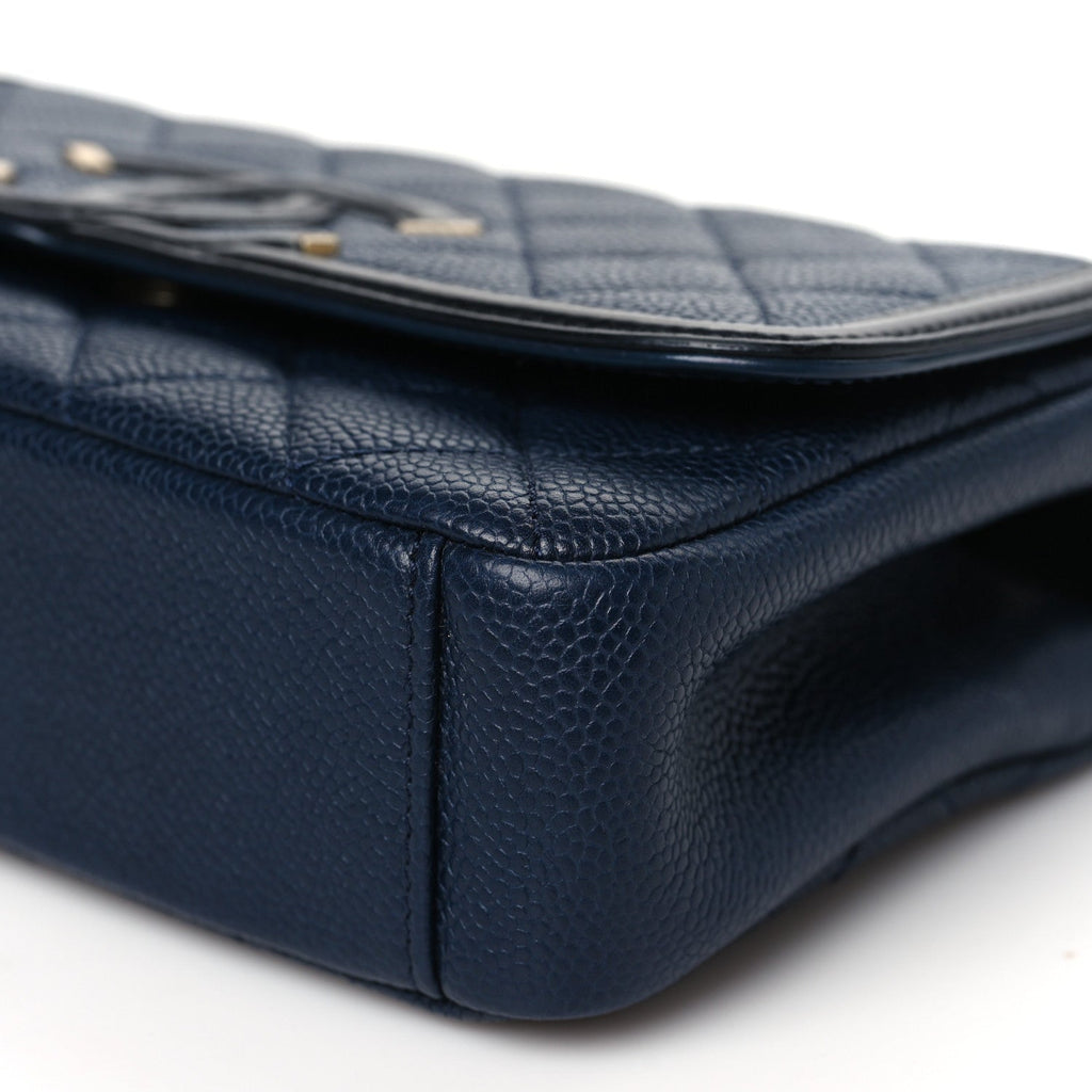 Caviar Quilted Small CC Filigree Flap Navy Black