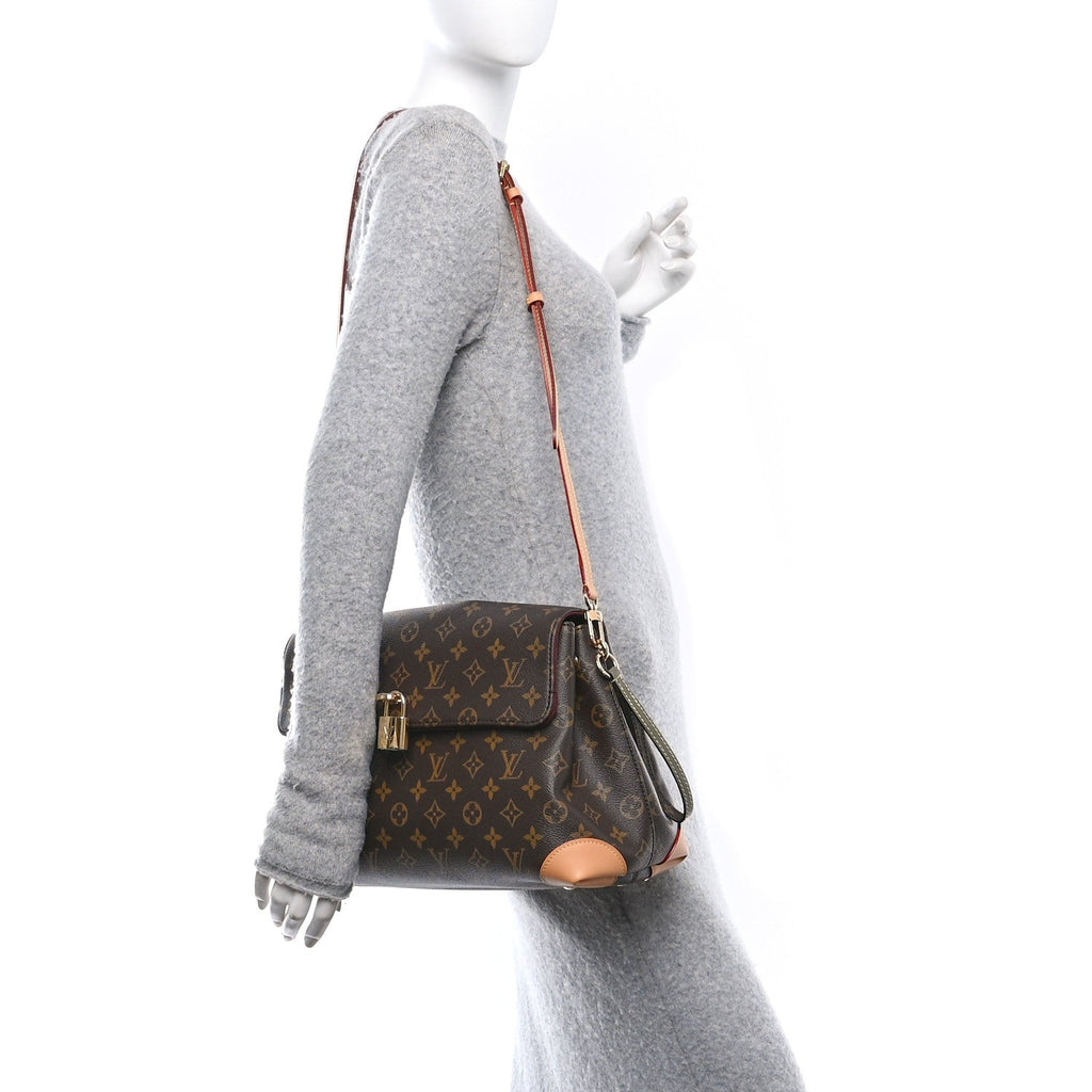 Monogram Hide Away MM