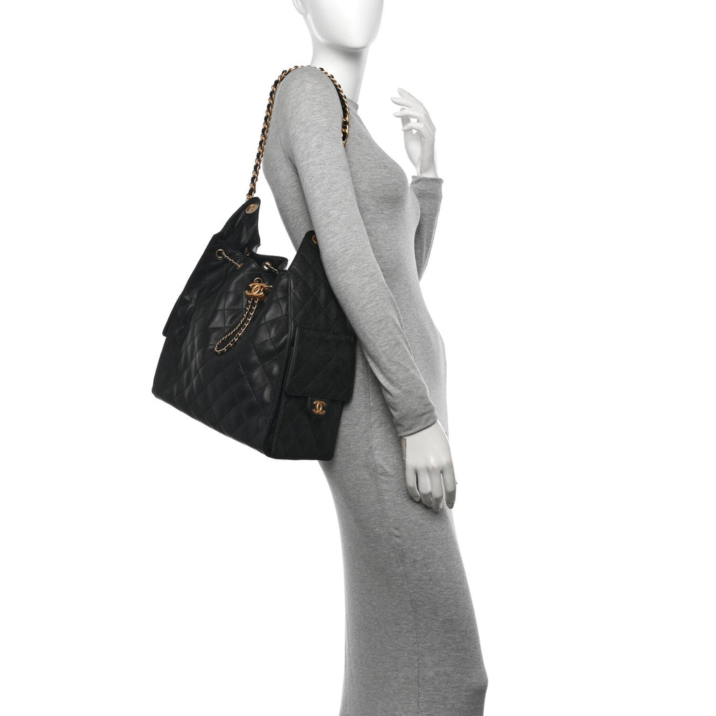 Caviar Quilted Medium Chanel 25 Handbag Black