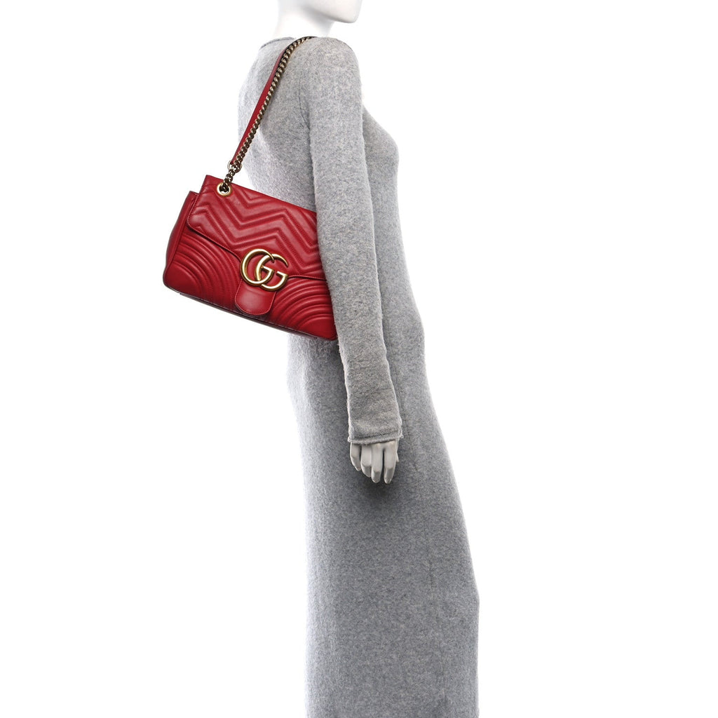 Calfskin Matelasse Medium GG Marmont Shoulder Bag Hibiscus Red