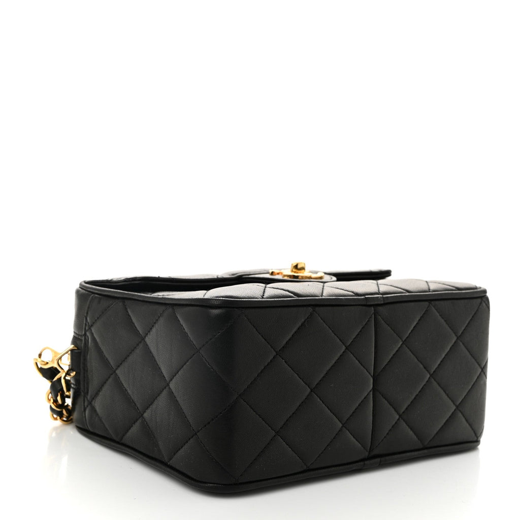 Lambskin Quilted Flap Camera Tassel Case Black
