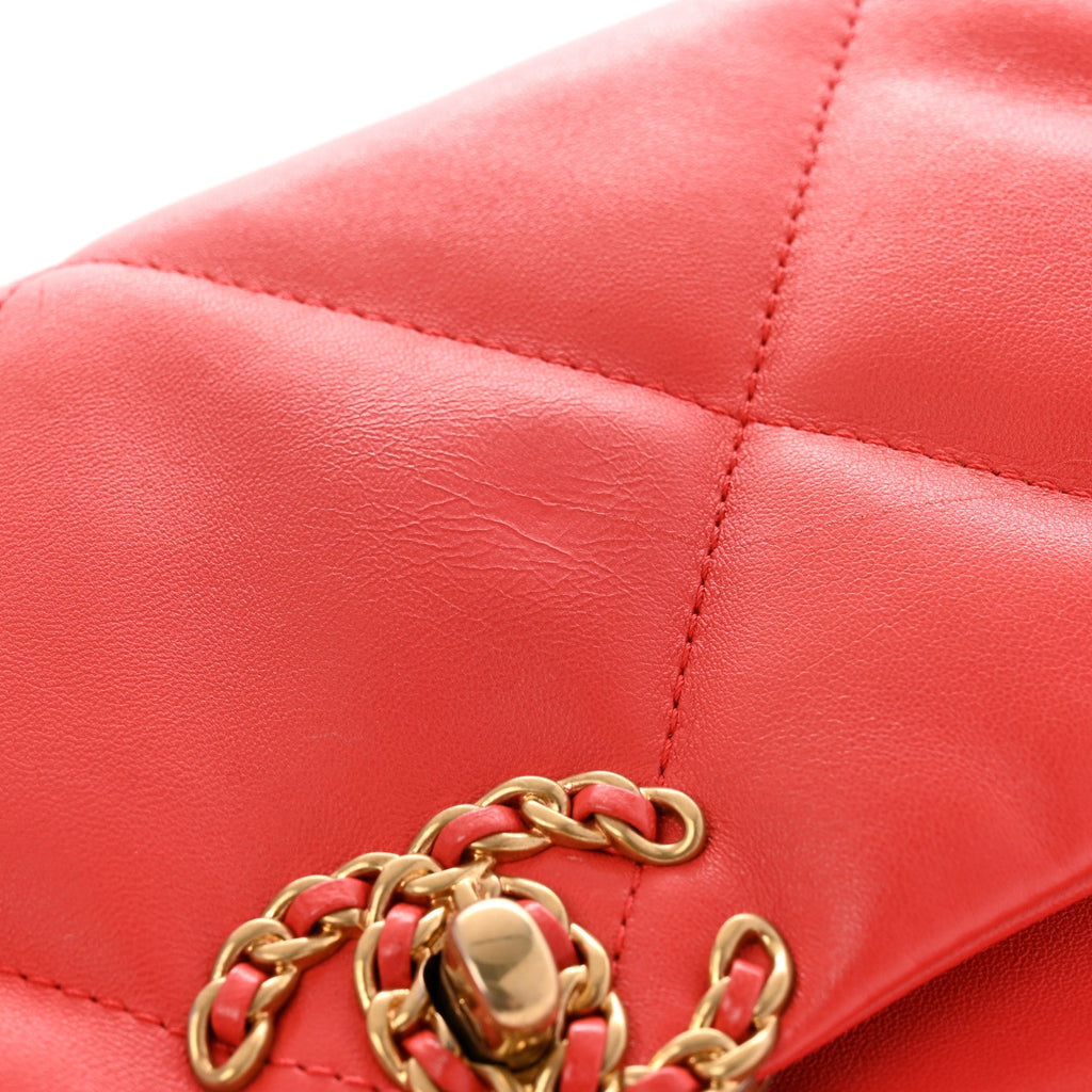 Lambskin Quilted Medium Chanel 19 Flap Red