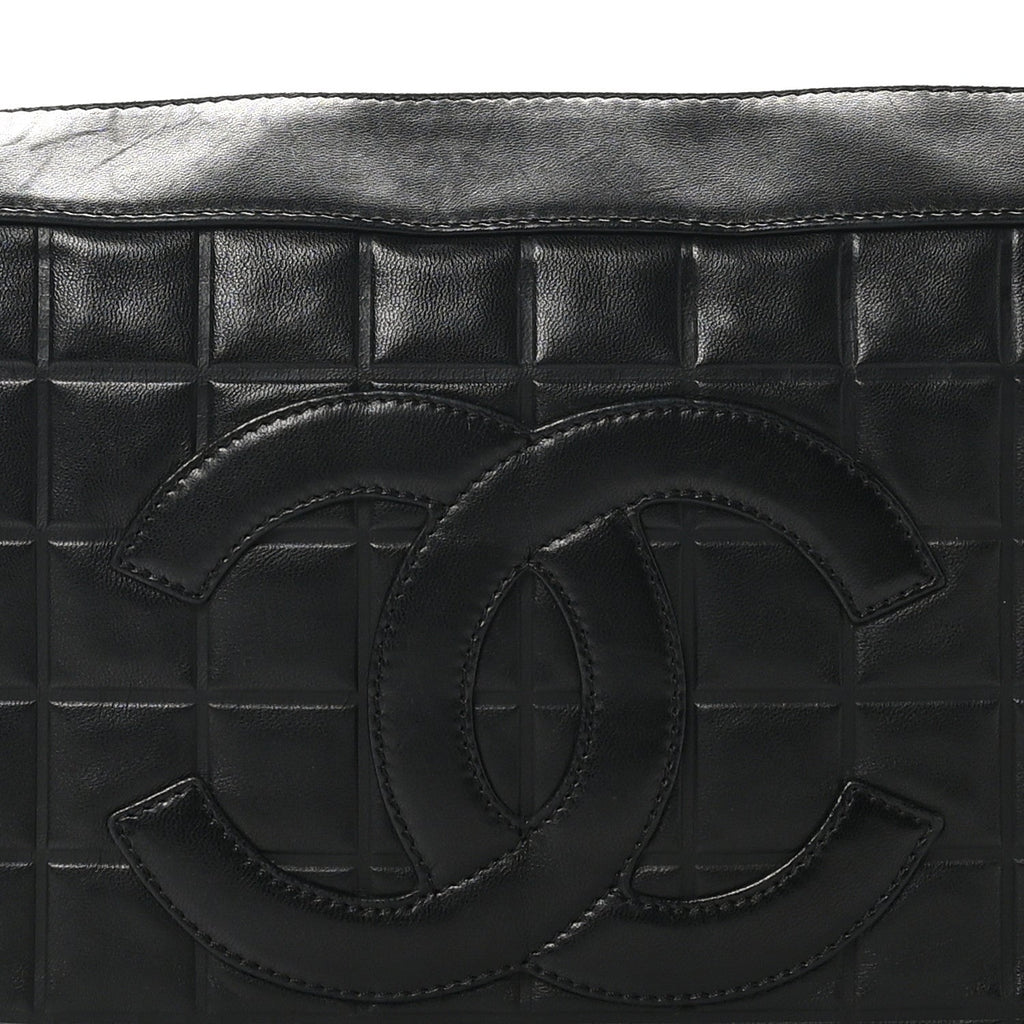 Lambskin Quilted Medium Chocolate Bar Shoulder Bag Black