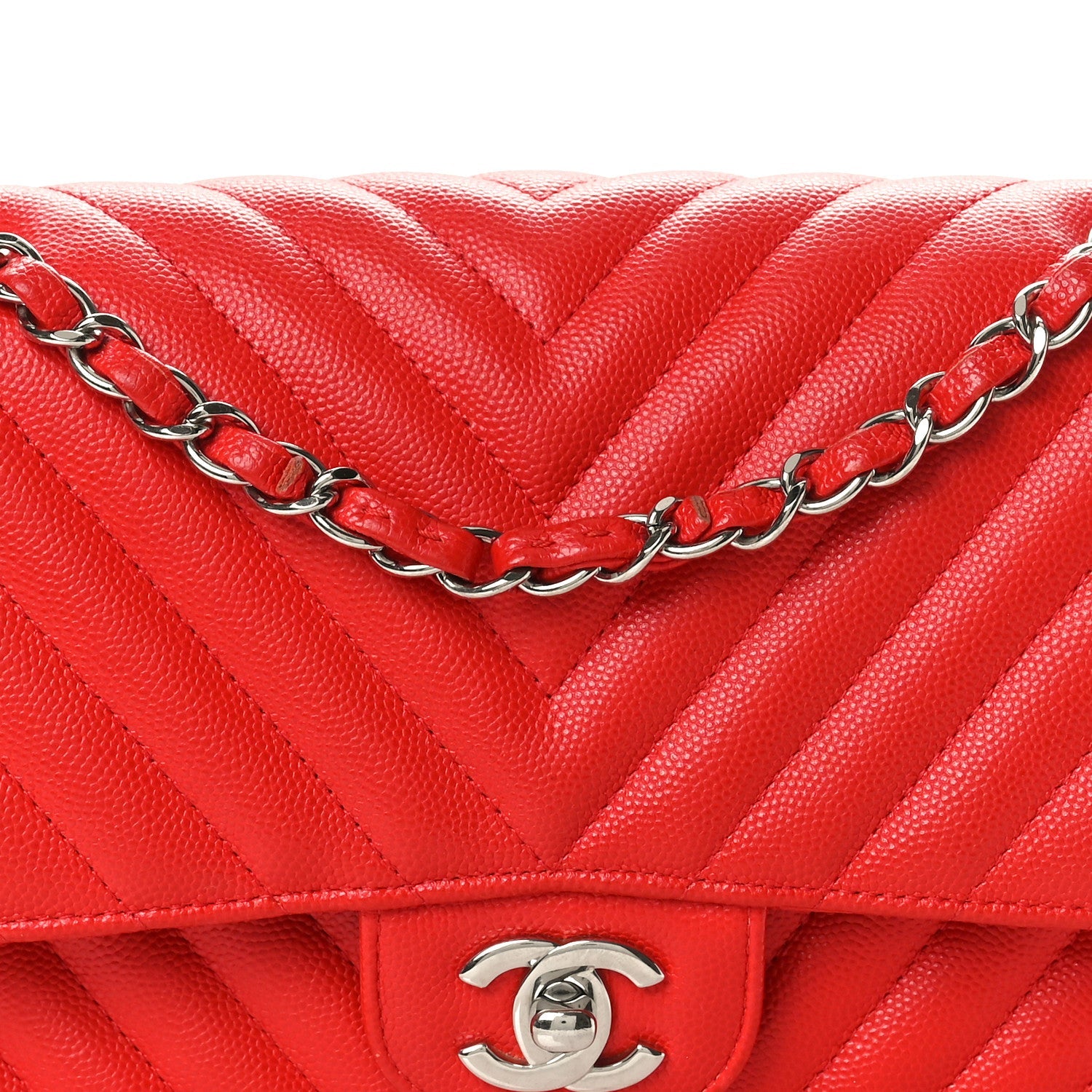 Caviar Chevron Quilted Medium Double Flap Red
