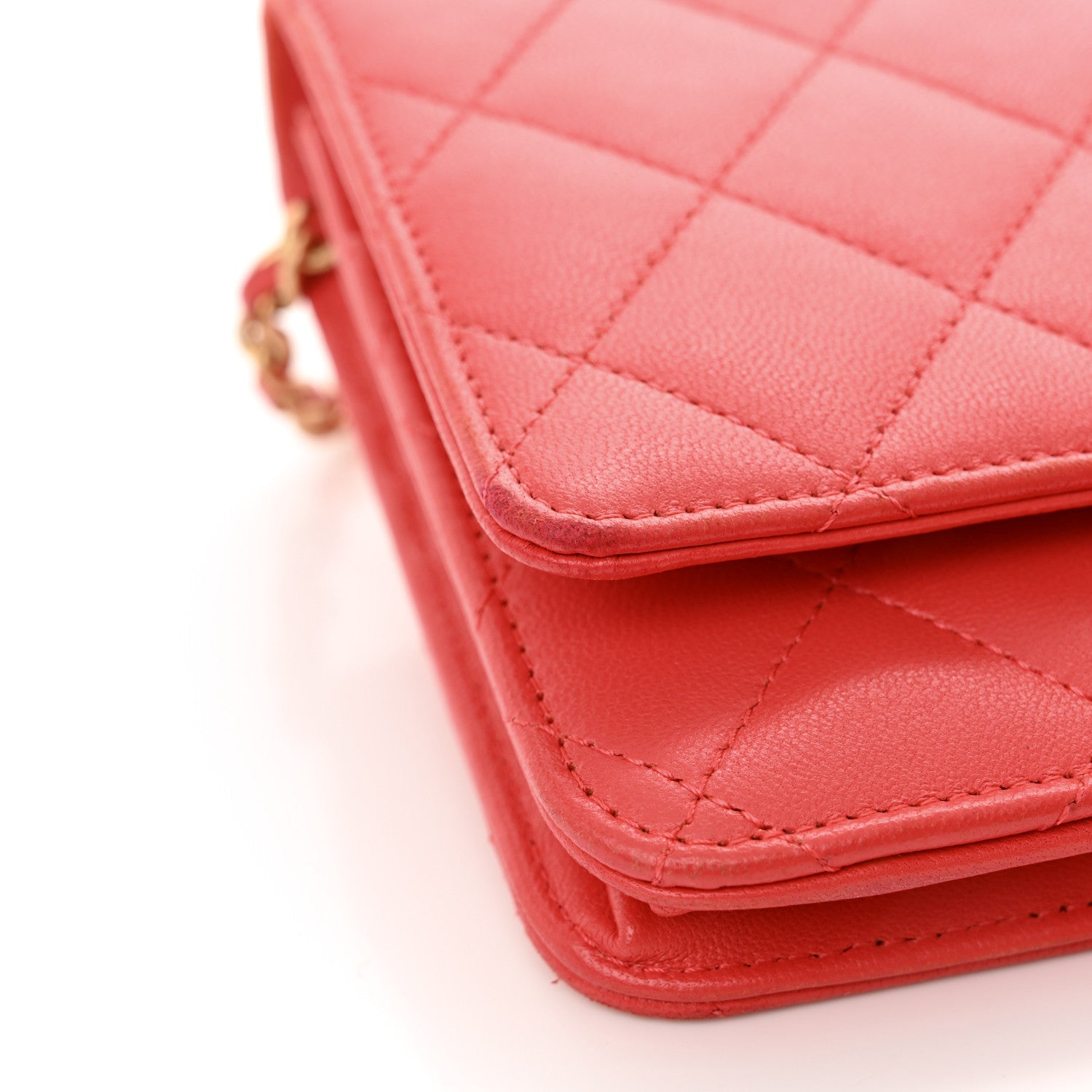 Lambskin Quilted Wallet On Chain WOC Red