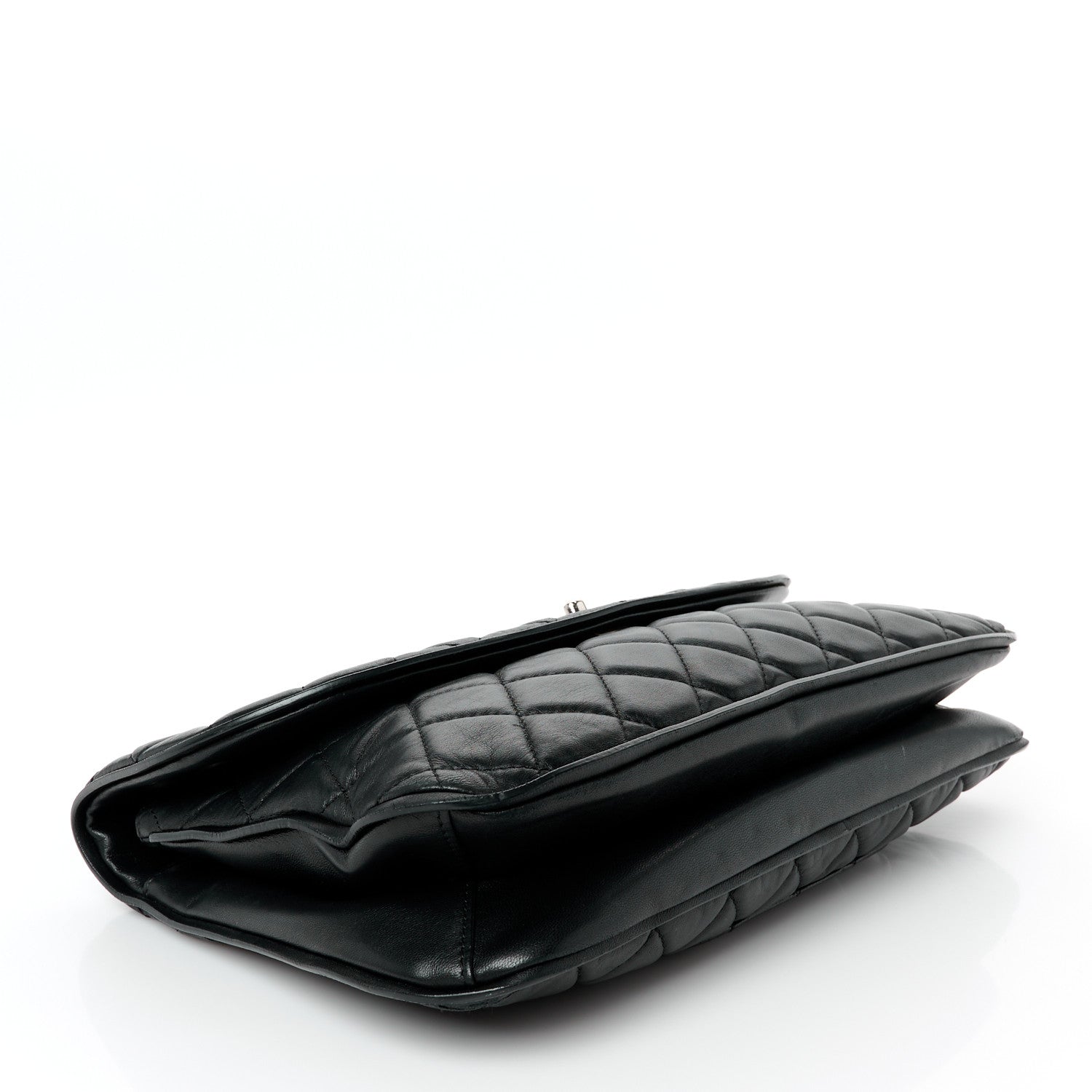 Lambskin Quilted Large Pagode Piping Flap Black