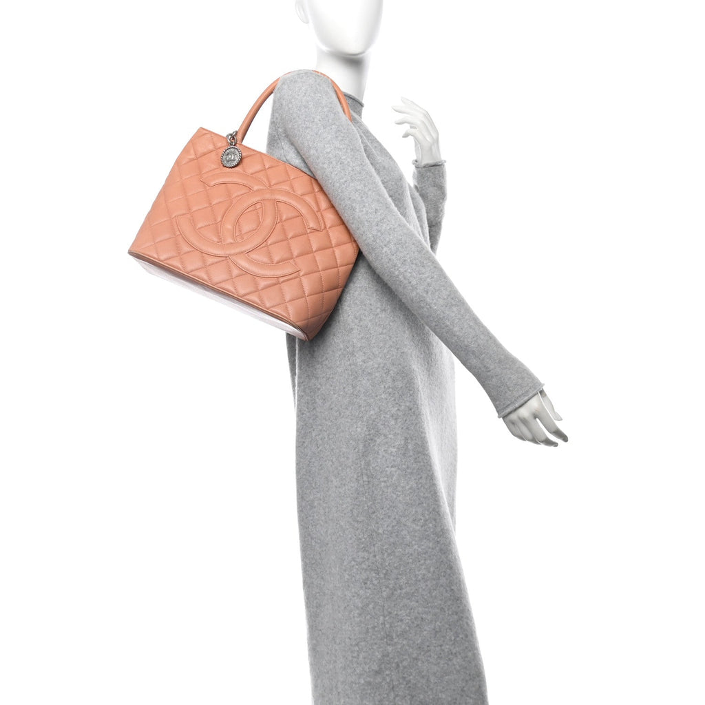 Caviar Quilted Medallion Tote Pink