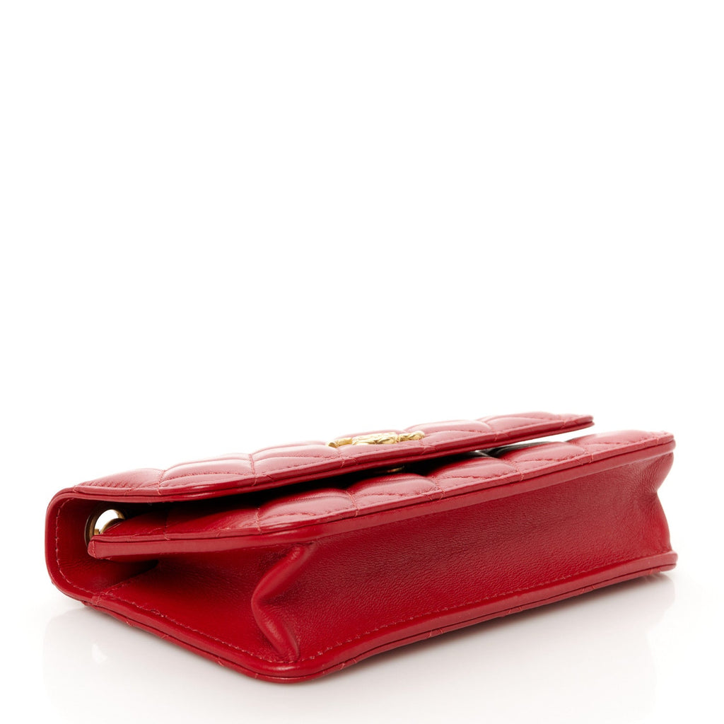 Lambskin Quilted Pillow Crush Flap Phone Holder With Chain Red