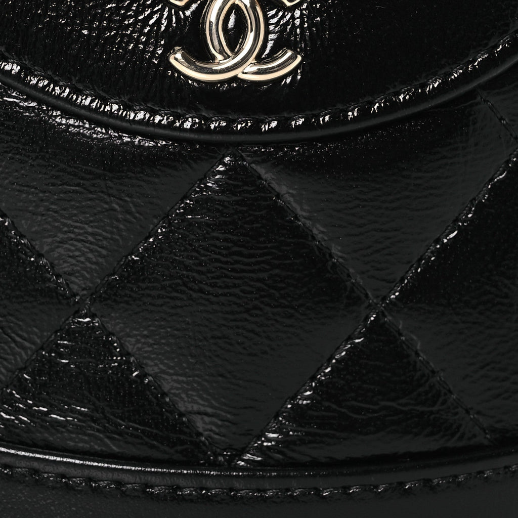 Shiny Lambskin Quilted 31 Nano Clutch With Chain Black