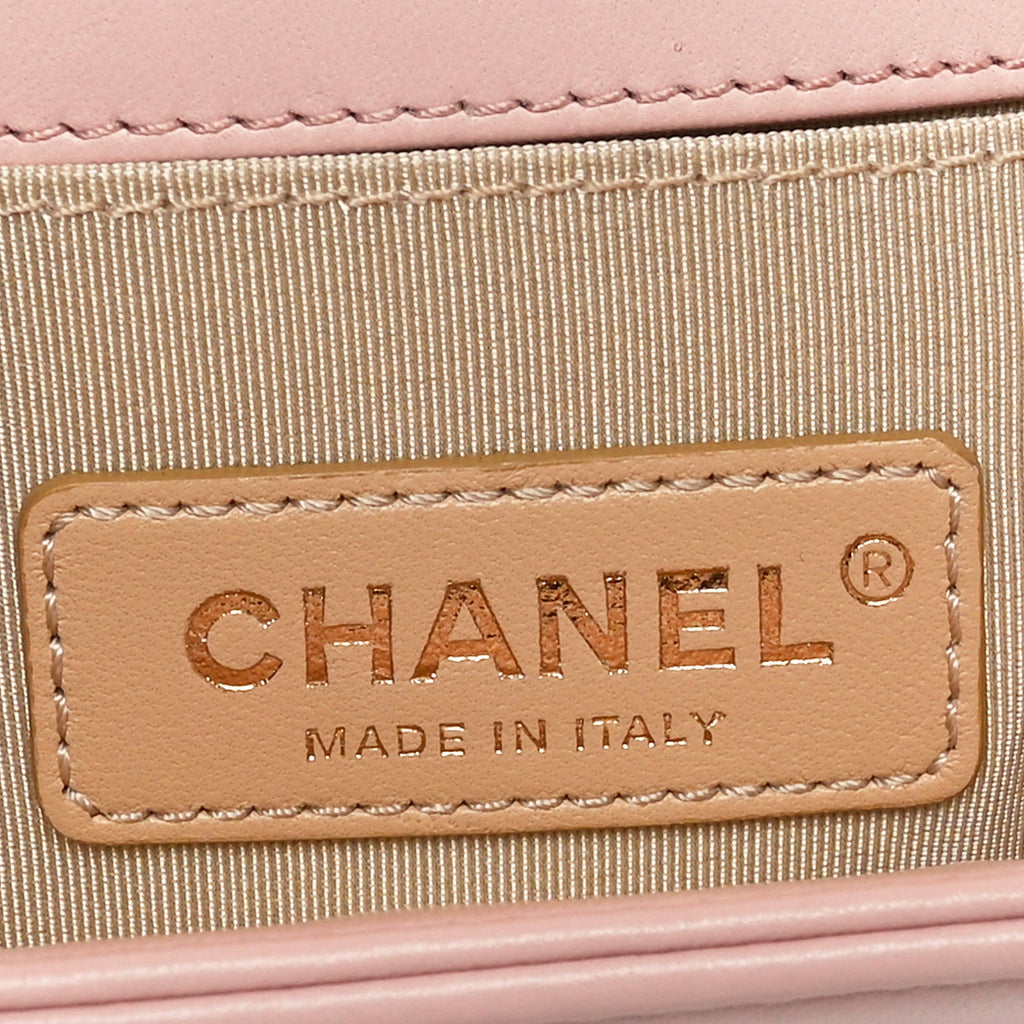 Lambskin Quilted Small Chain Around Boy Flap Pink