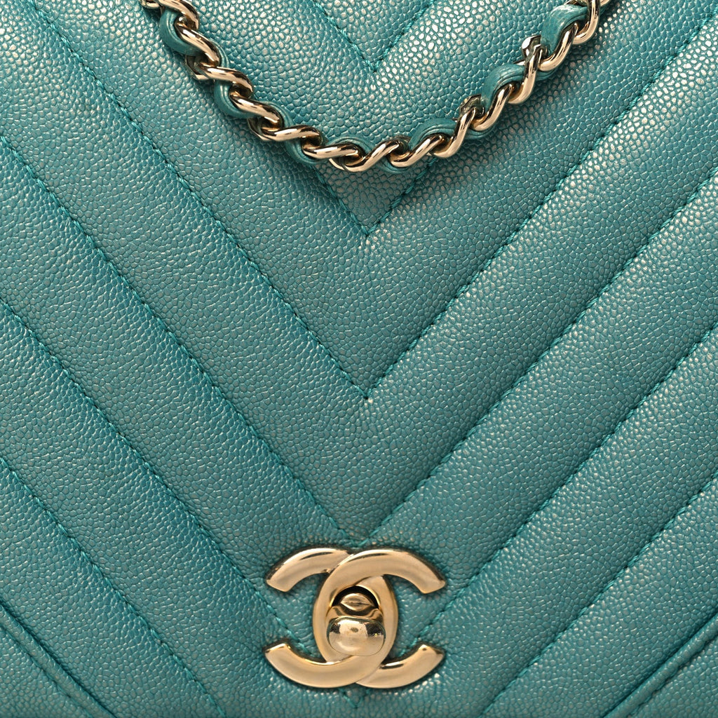 Caviar Chevron Quilted Small Statement Flap Turqouise