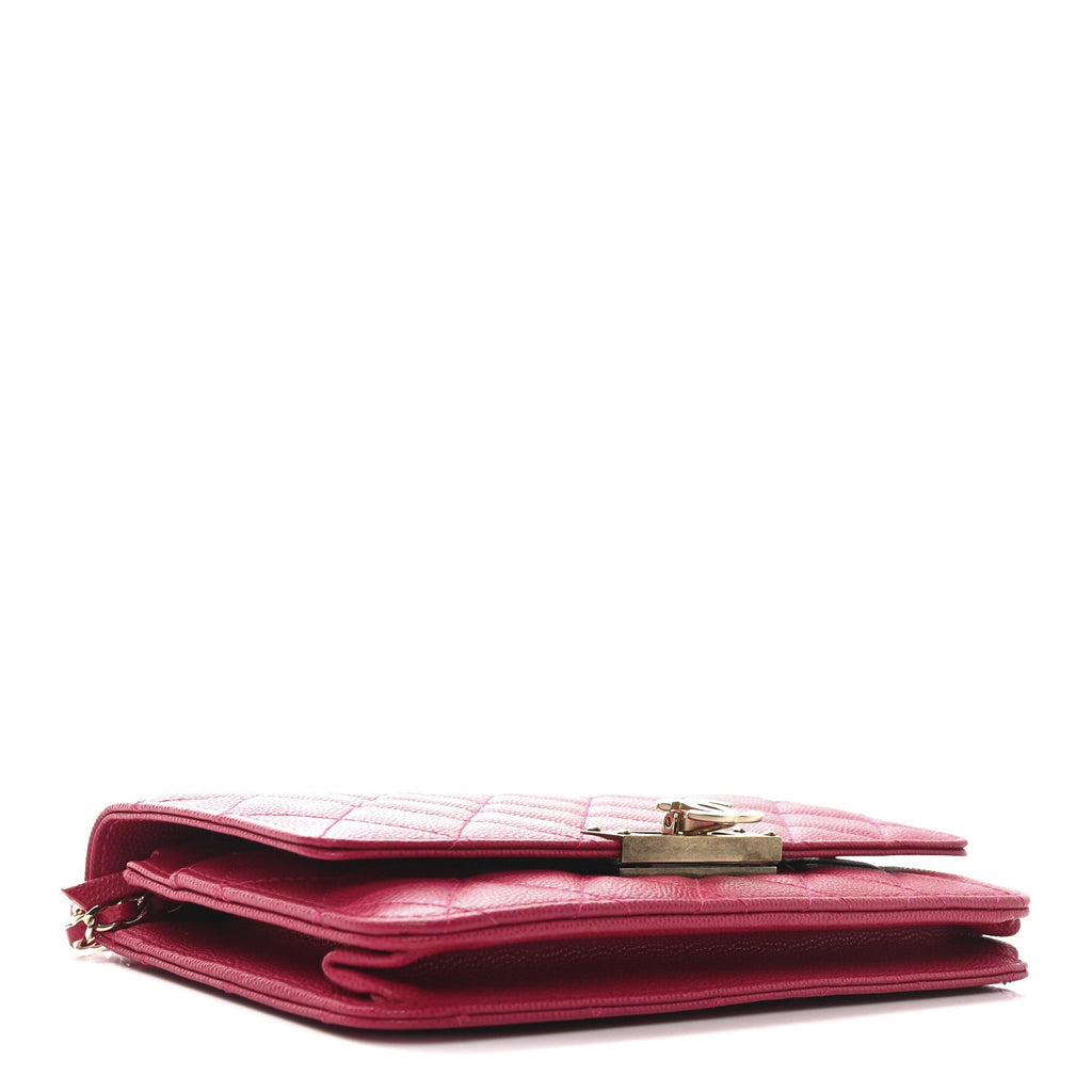 Caviar Quilted Golden Class Wallet On Chain WOC Fuchsia