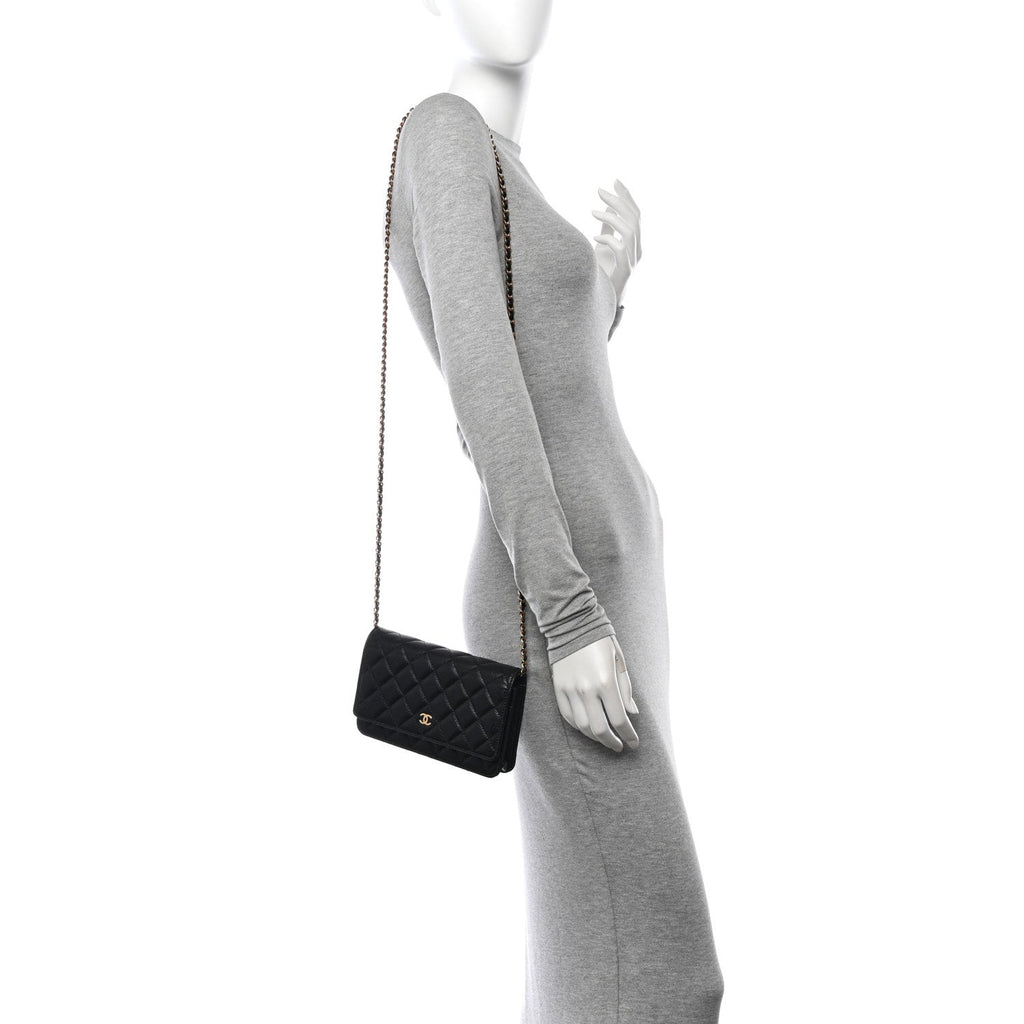 Caviar Quilted Wallet on Chain WOC Black