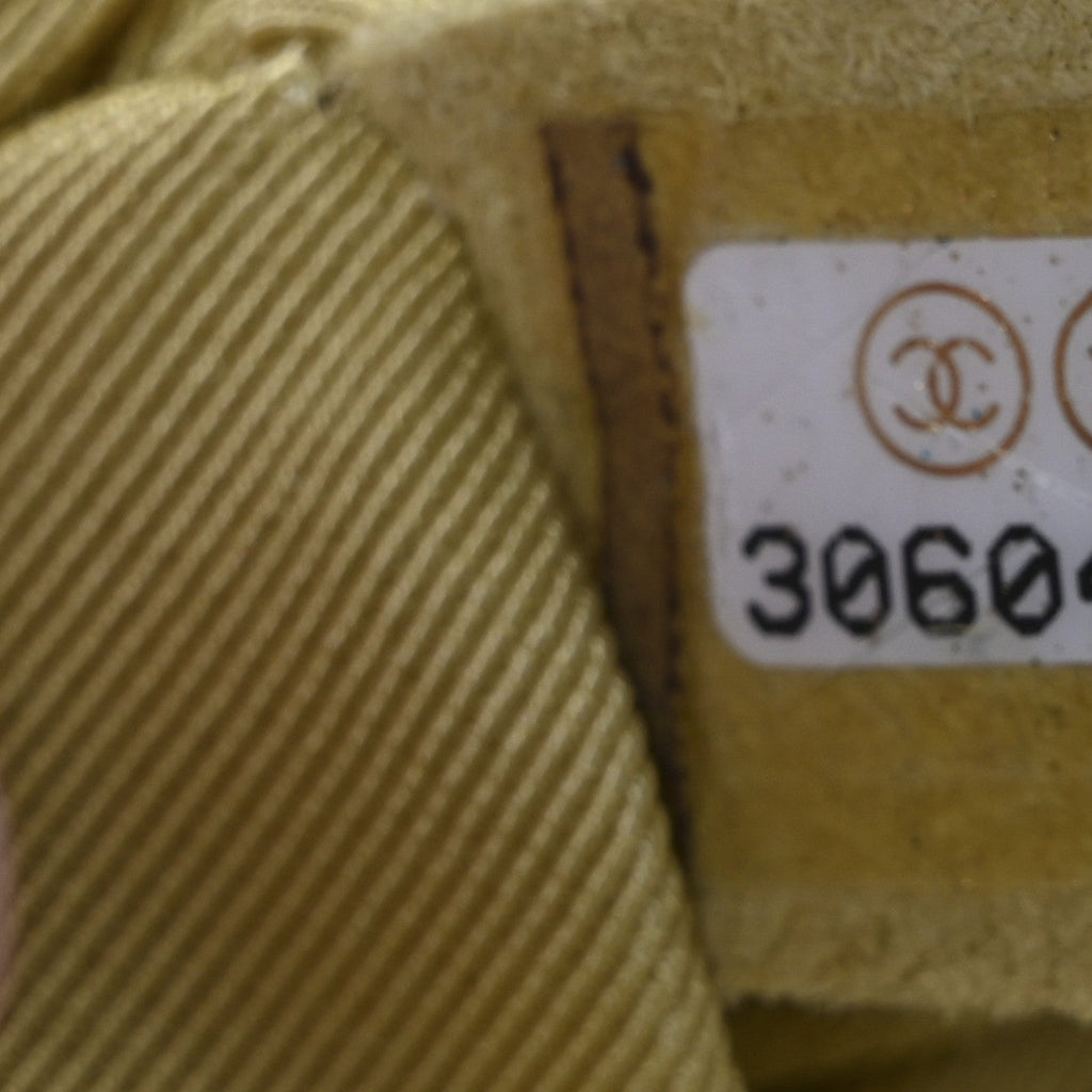 Lambskin Quilted Medium Chanel 19 Flap Yellow