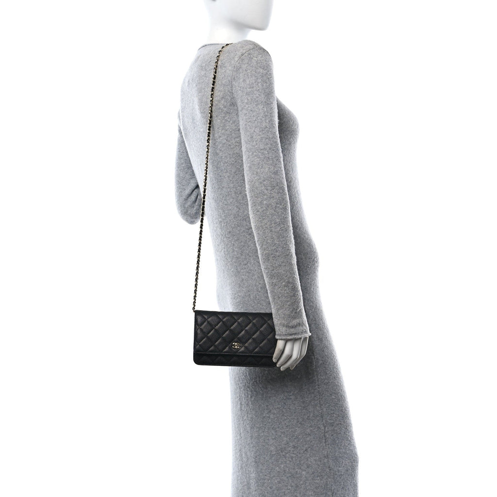 Caviar Quilted Wallet on Chain WOC Black