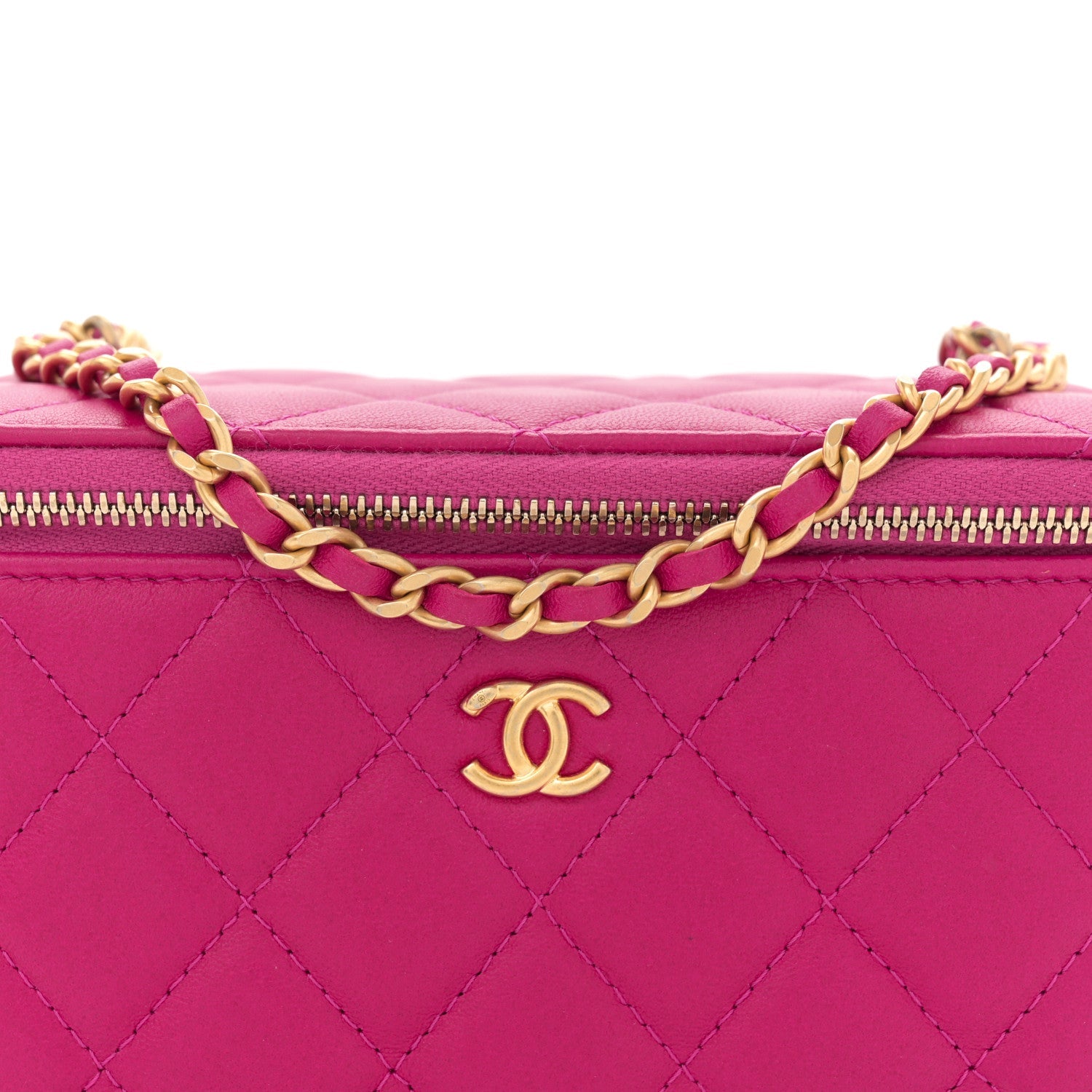 Lambskin Quilted Small Pearl Crush Vanity Case With Chain Fuchsia