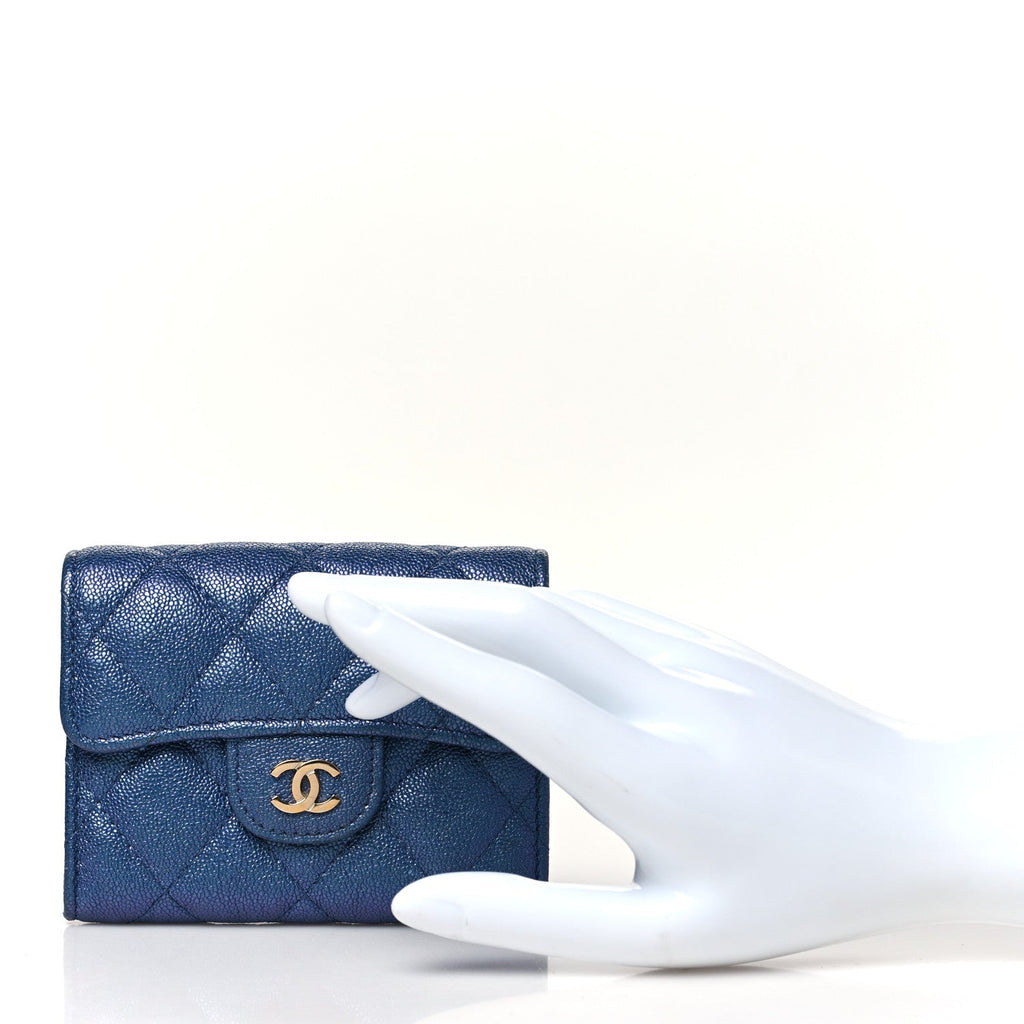 Iridescent Caviar Flap Quilted  Holder Wallet Dark Blue