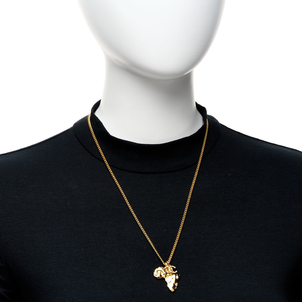 Crystal Pearl CC Africa Pendant Necklace Gold White